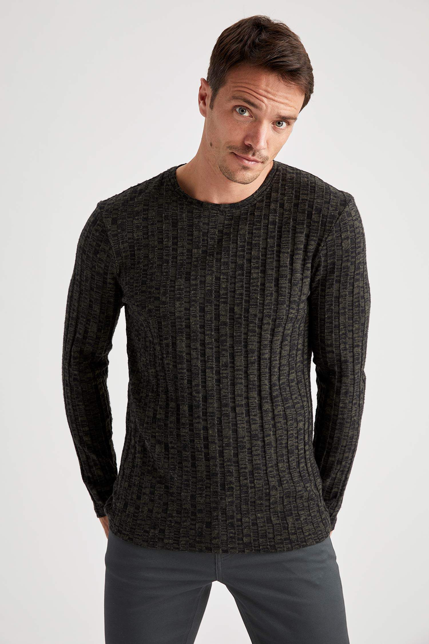 Slim Fit Uzun Kollu Basic Tişört