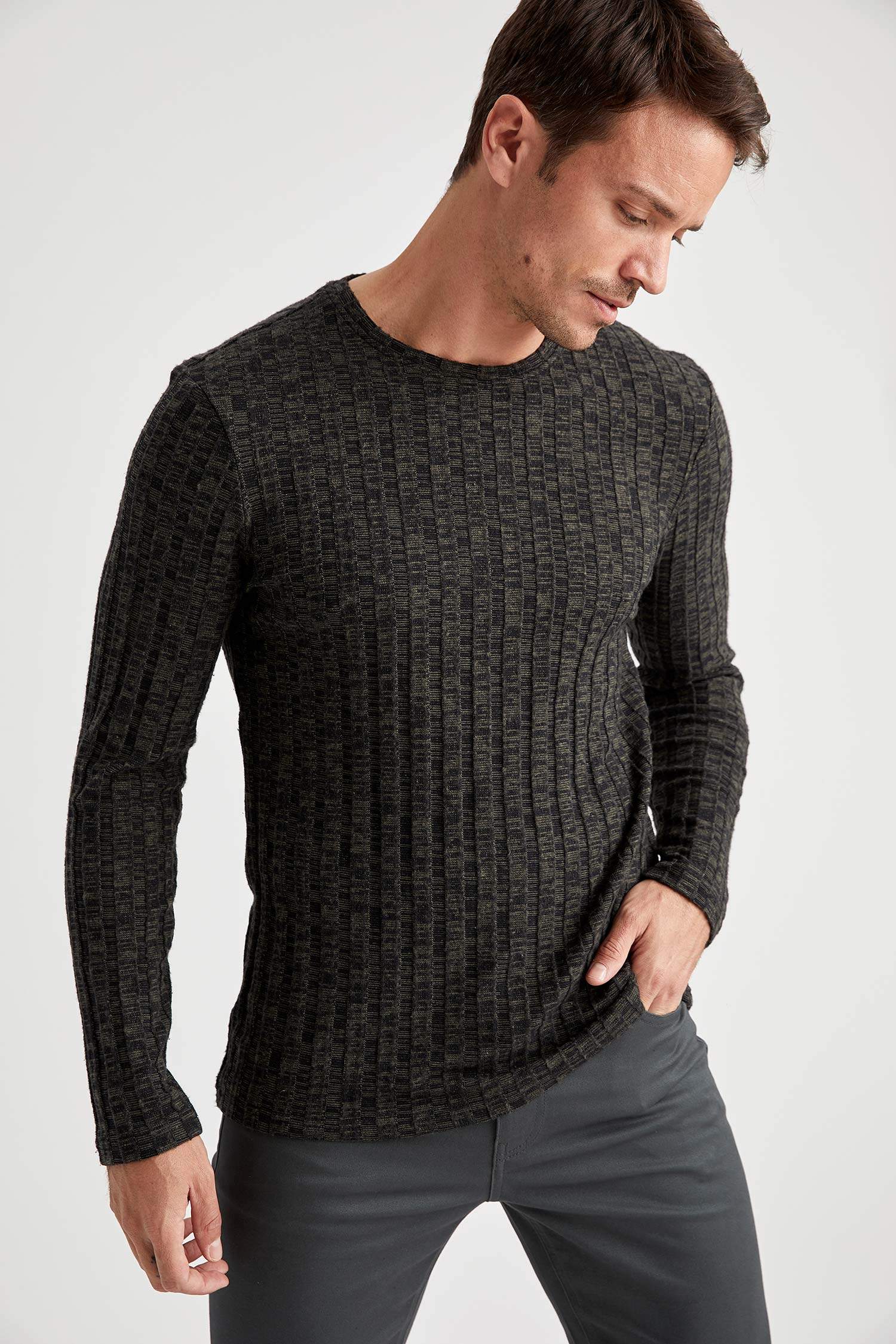 Slim Fit Uzun Kollu Basic Tişört