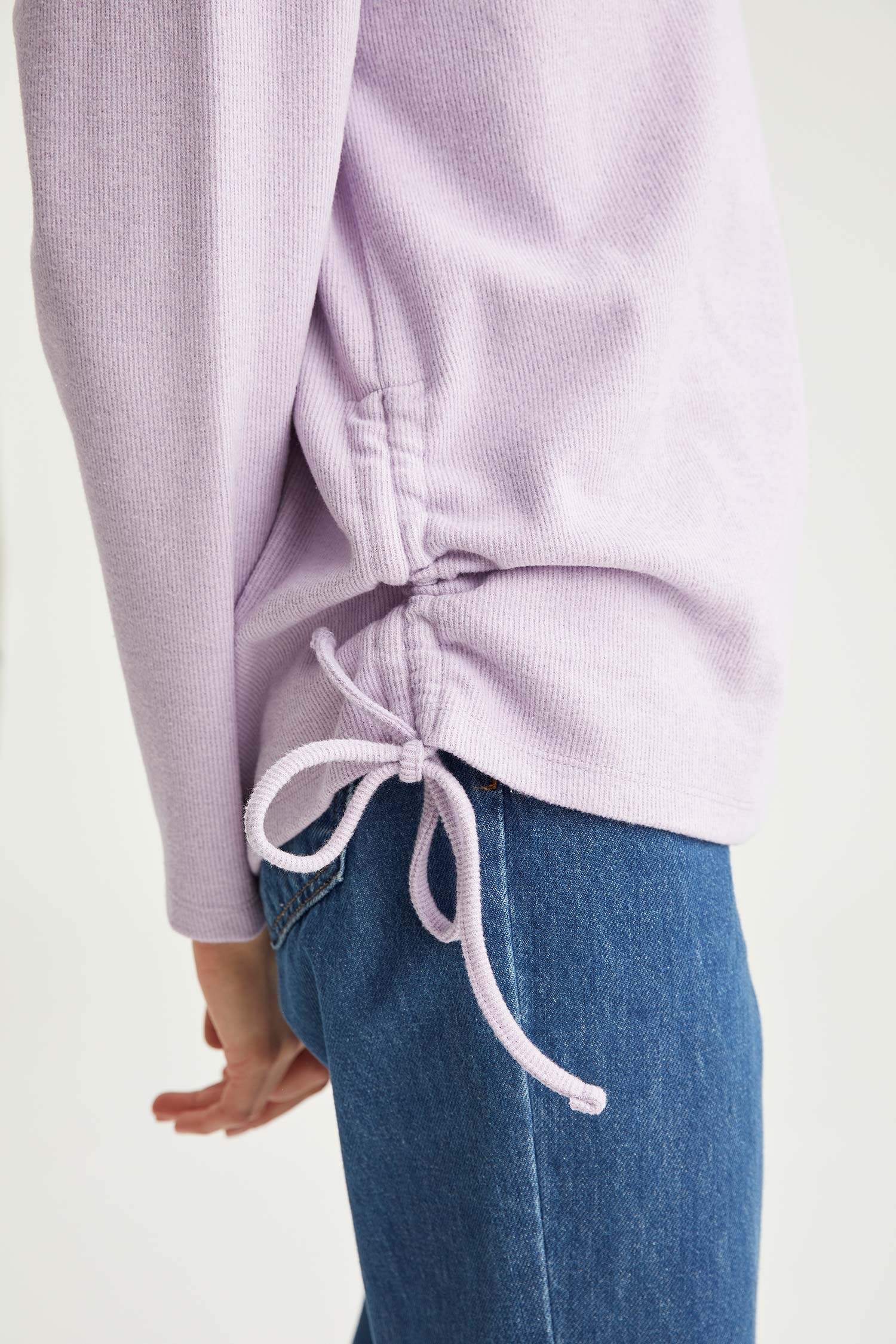 Yanları Büzgü Detaylı Relax Fit Sweatshirt