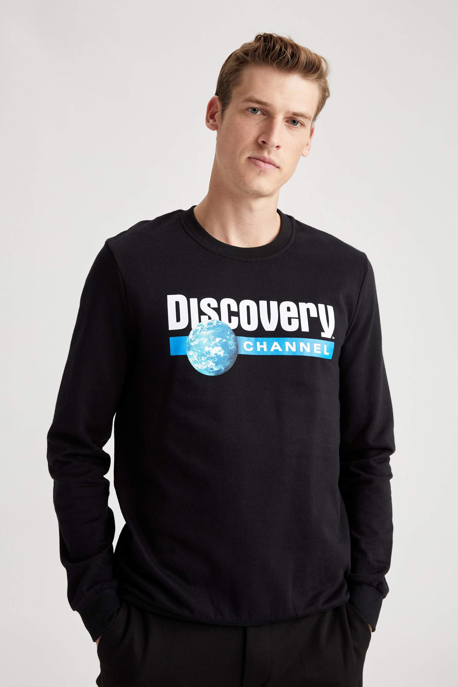 Discovery Lisanslı Sweatshirt