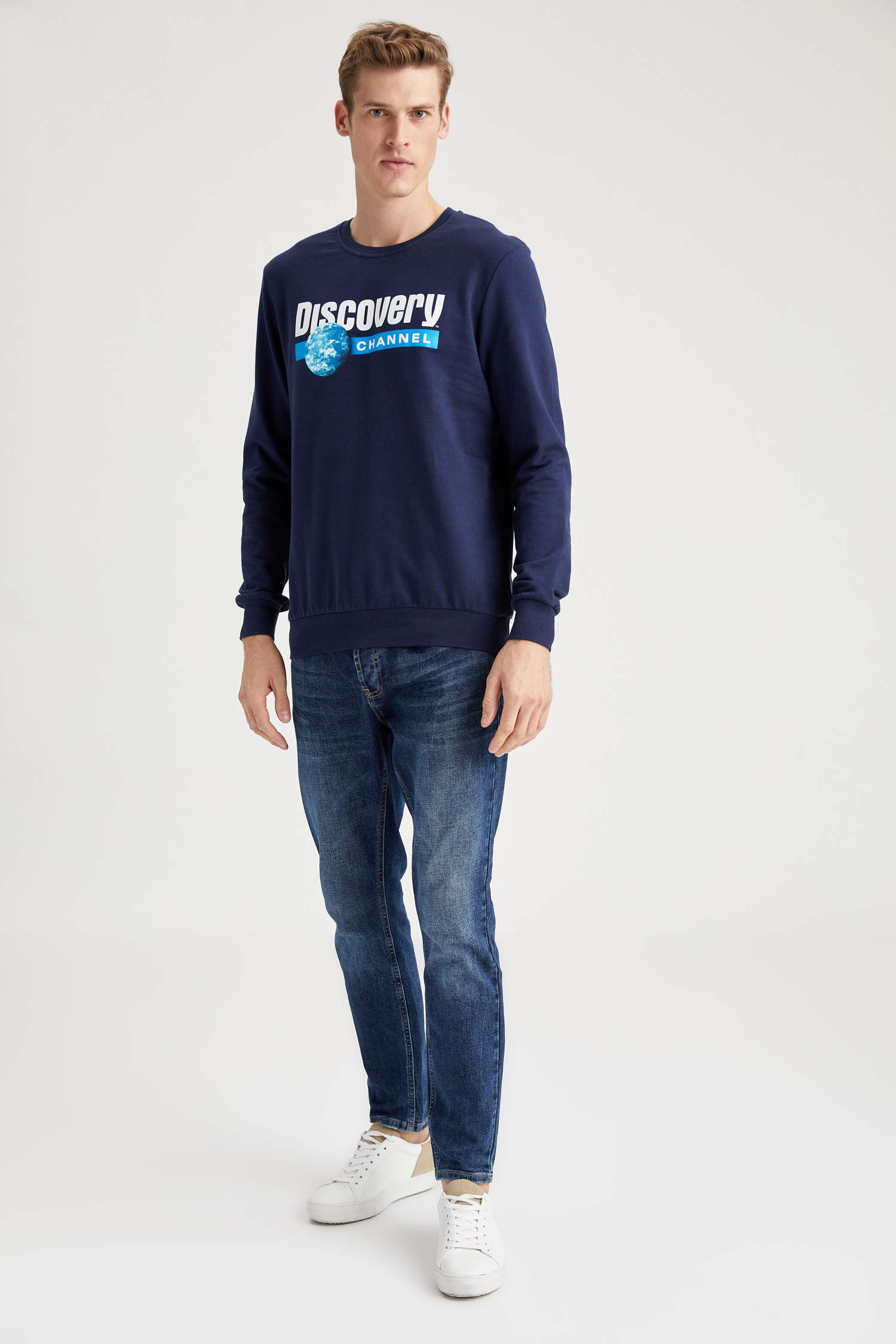 Discovery Lisanslı Sweatshirt