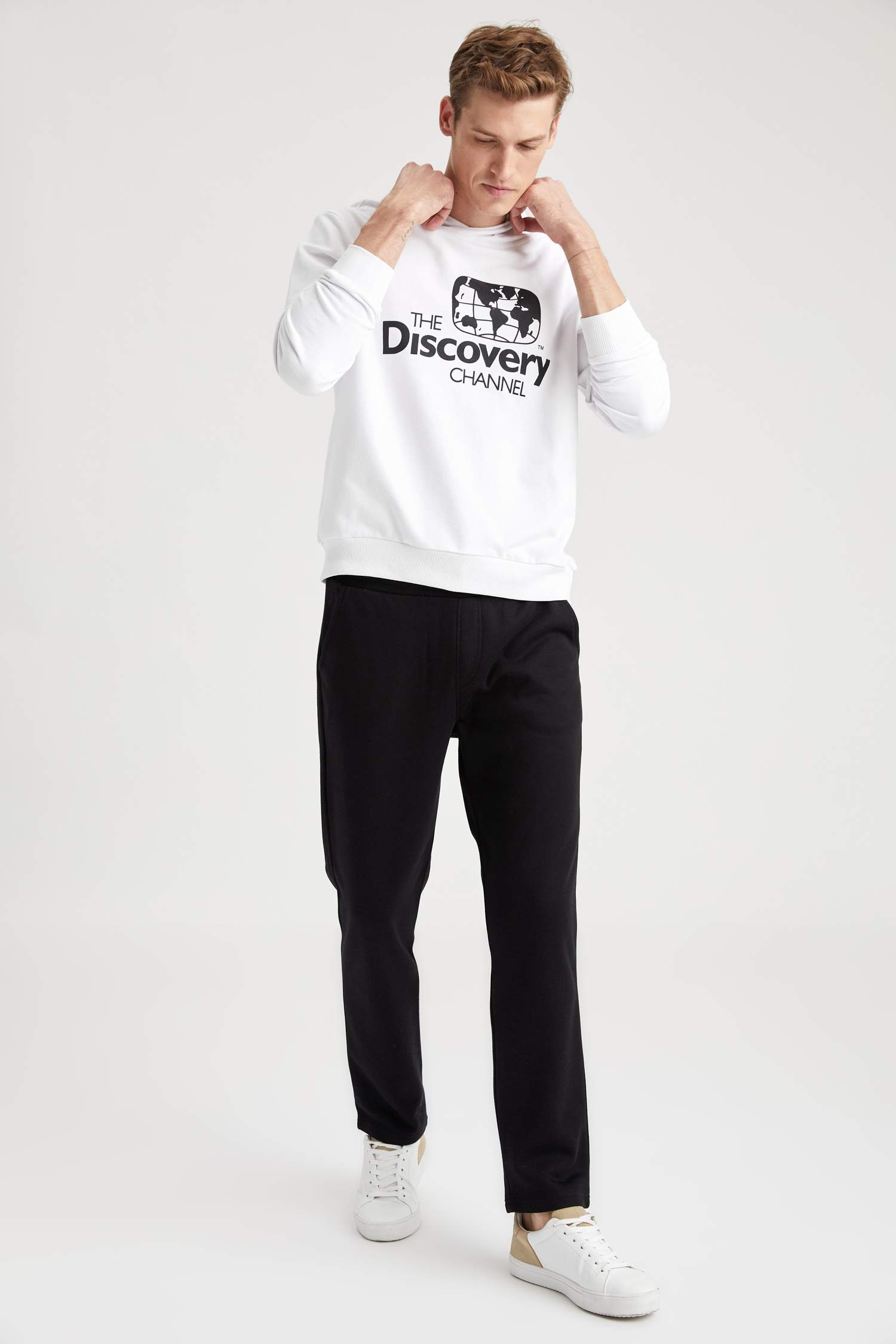 Discovery Lisanslı Sweatshirt