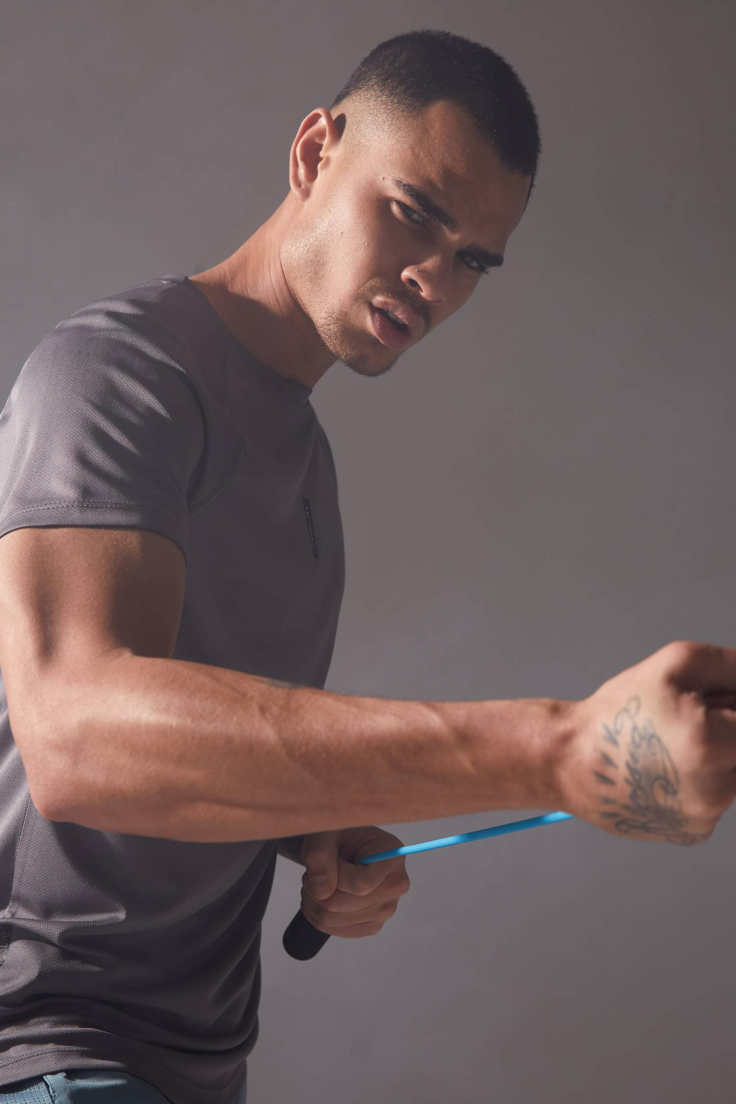 Ekstra Slim Fit Bisiklet Yaka Yazı Baskılı Teknik Kumaşlı Spor Tişört