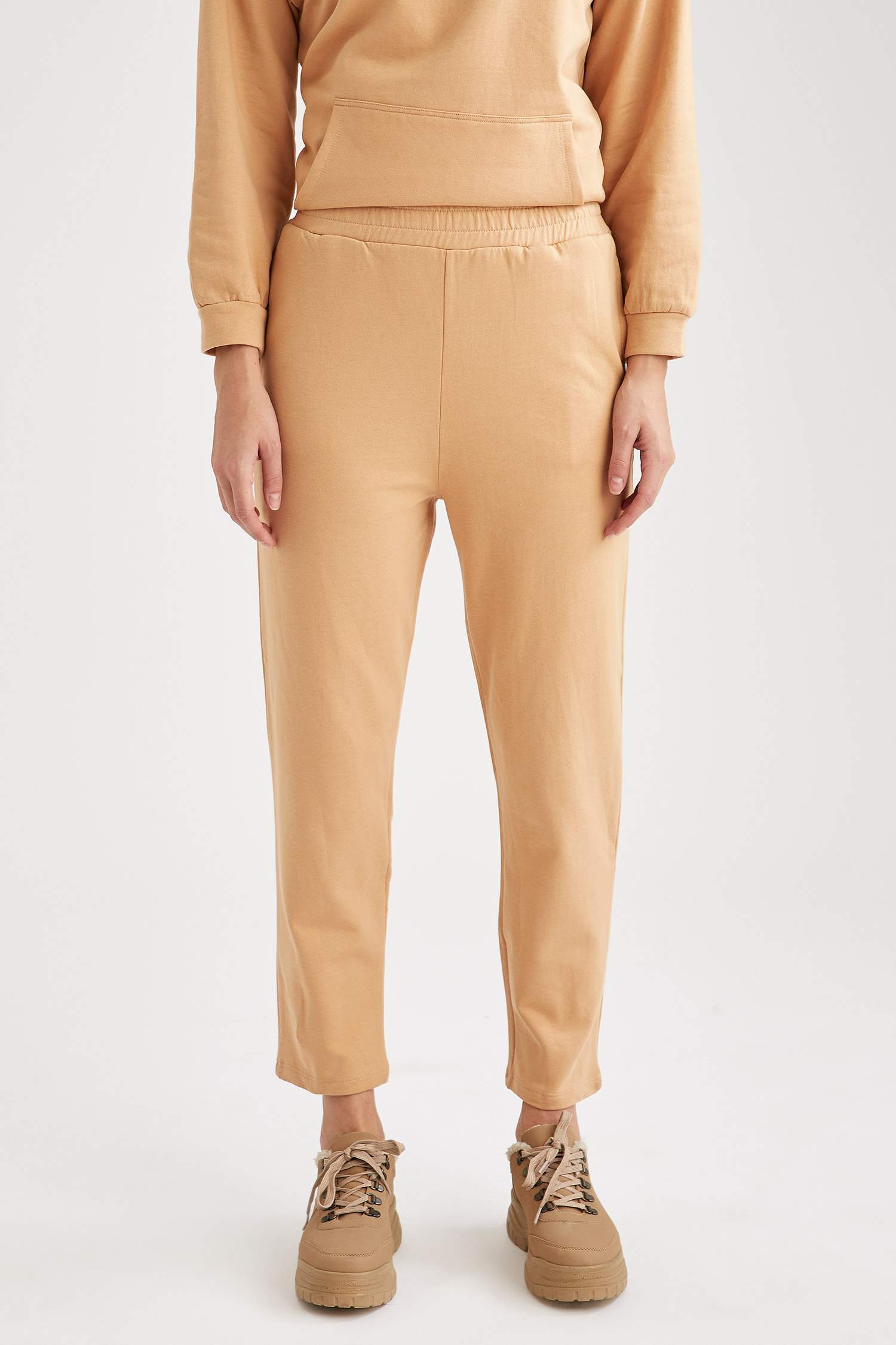 Beli Lastikli Relax Fit Jogger Eşofman Altı