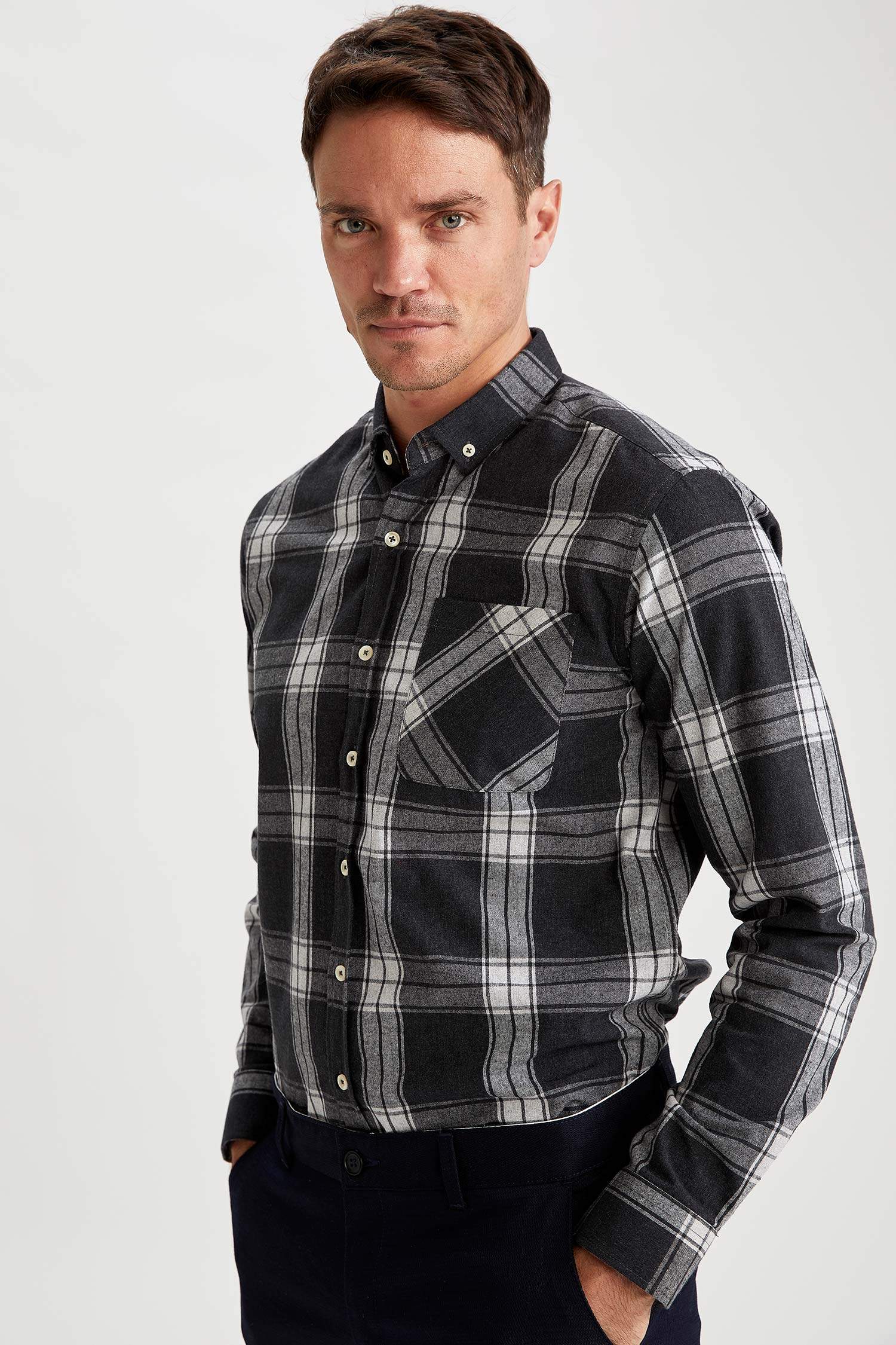Modern Fit Ekose Desenli Uzun Kollu Oduncu Gömlek