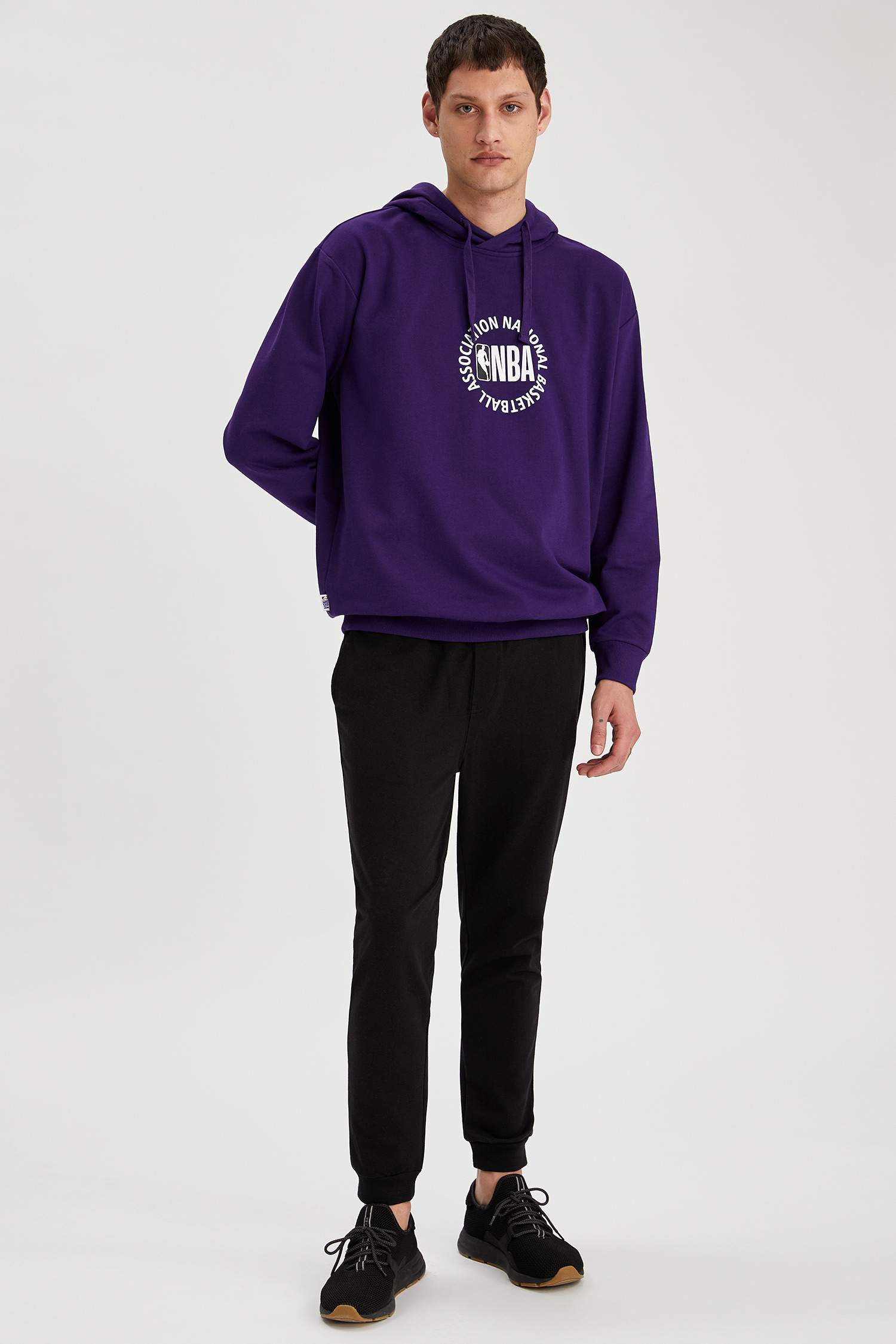 NBA Lisanslı Unisex Sırtı Baskılı Oversize Fit Sweatshirt