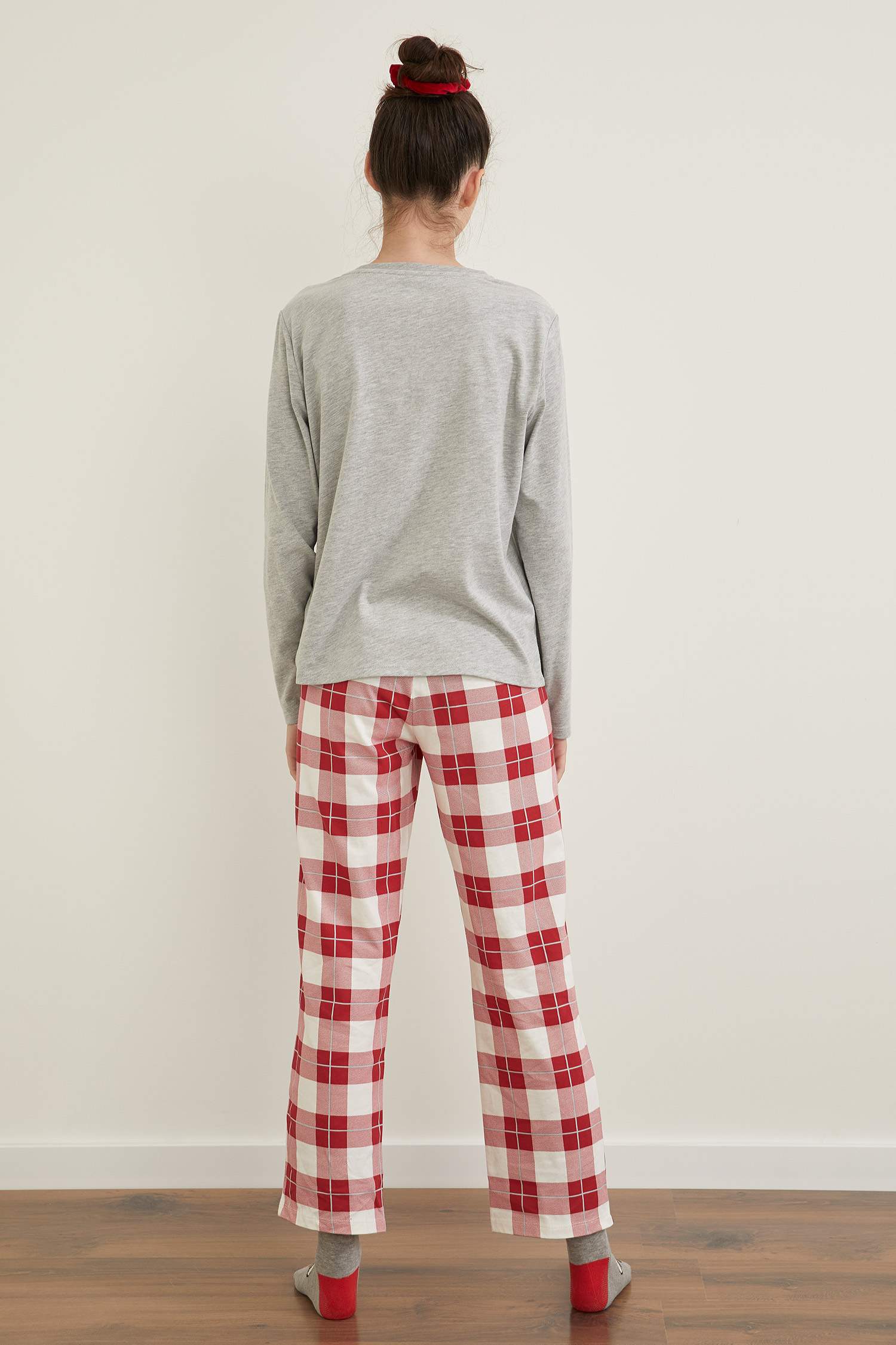 Fall In Love Regular Yılbaşı Temalı Uzun Kollu Pijama Takımı