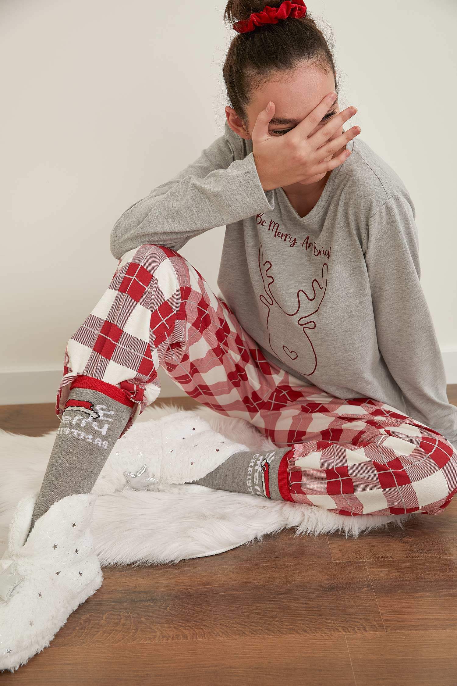 Fall In Love Regular Yılbaşı Temalı Uzun Kollu Pijama Takımı