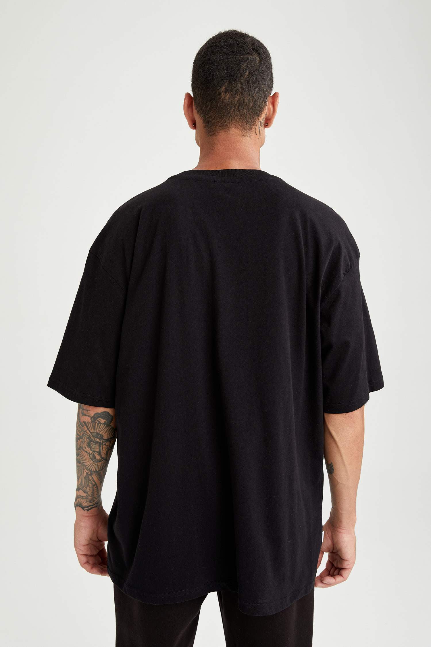 NBA Lisanslı Oversize Fit Baskılı Kısa Kollu Tişört
