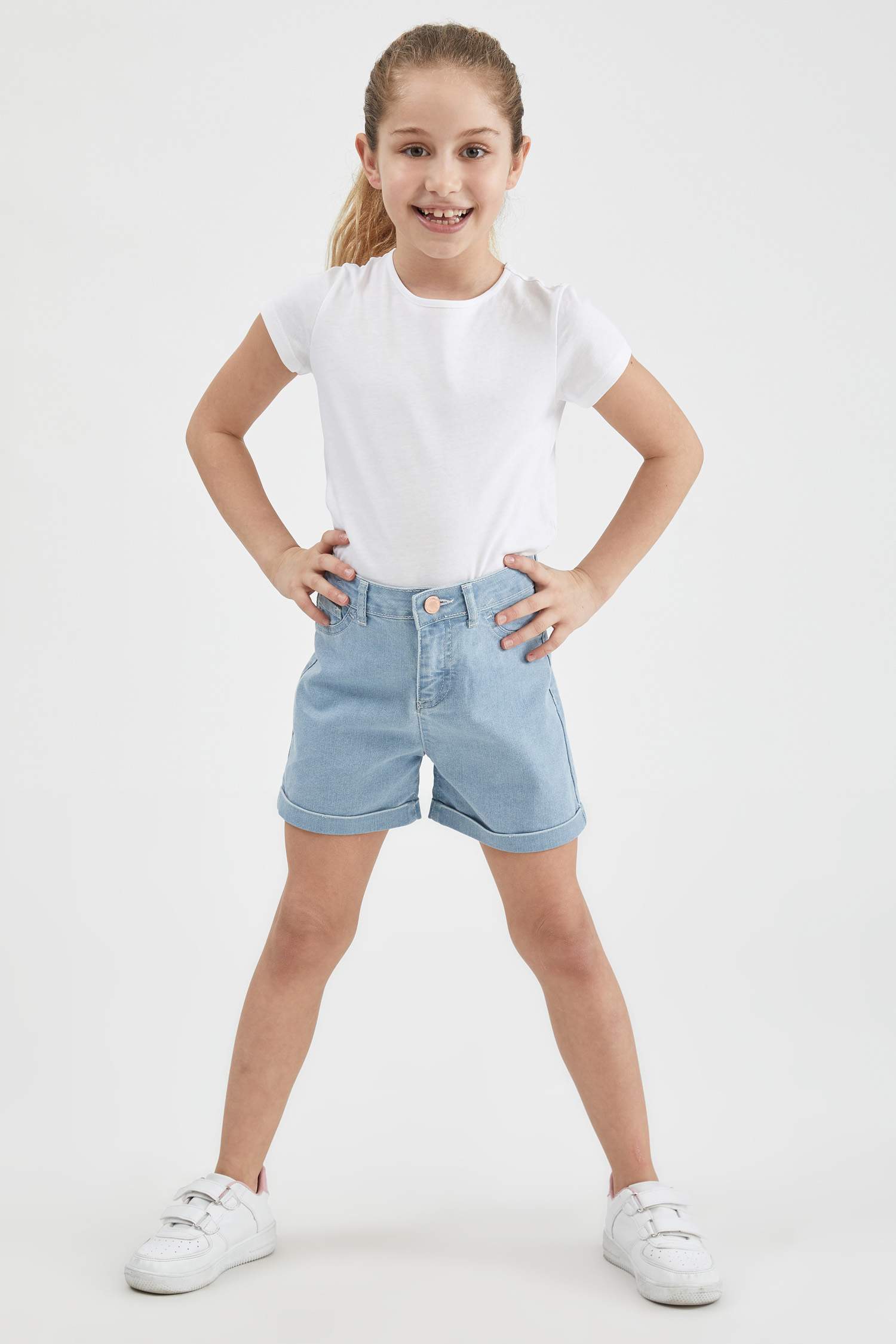 Kız Çocuk Mini Jean Şort