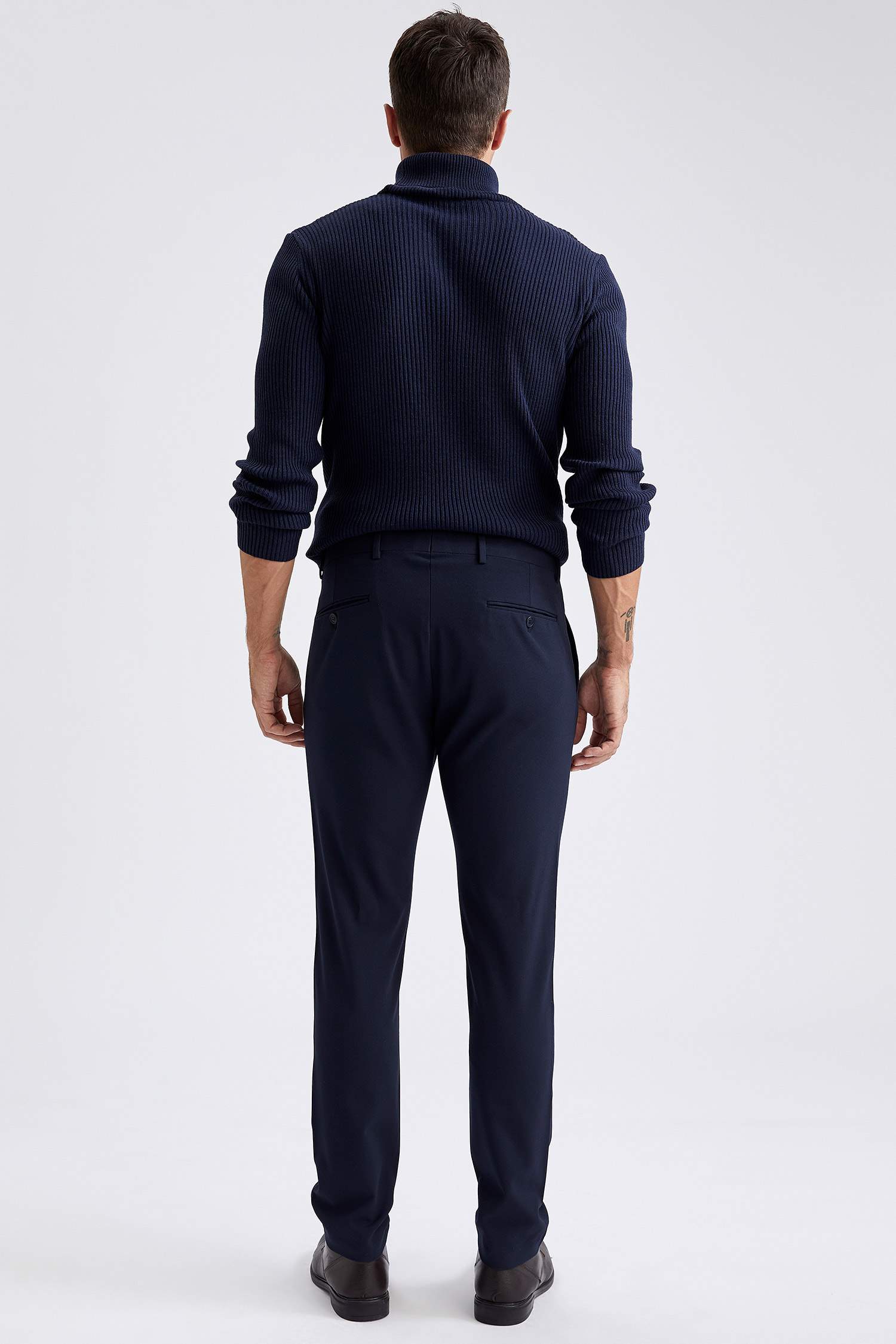 Tailored Fit Pantolon