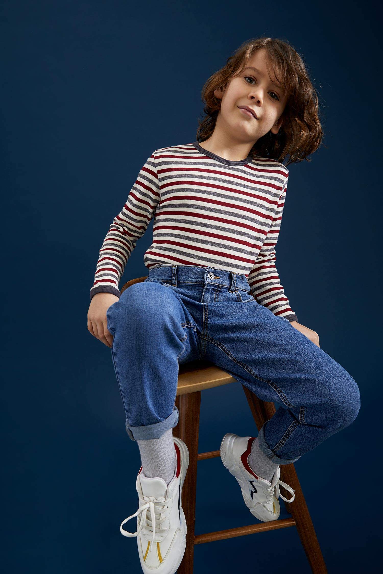 Erkek Çocuk Loose Fit Yıpratma Detaylı Jean Pantolon