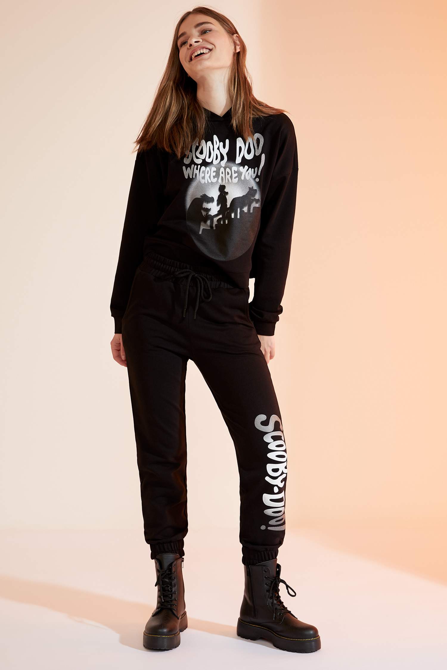 Scooby-Doo Lisanslı Kapüşonlu Sweatshirt
