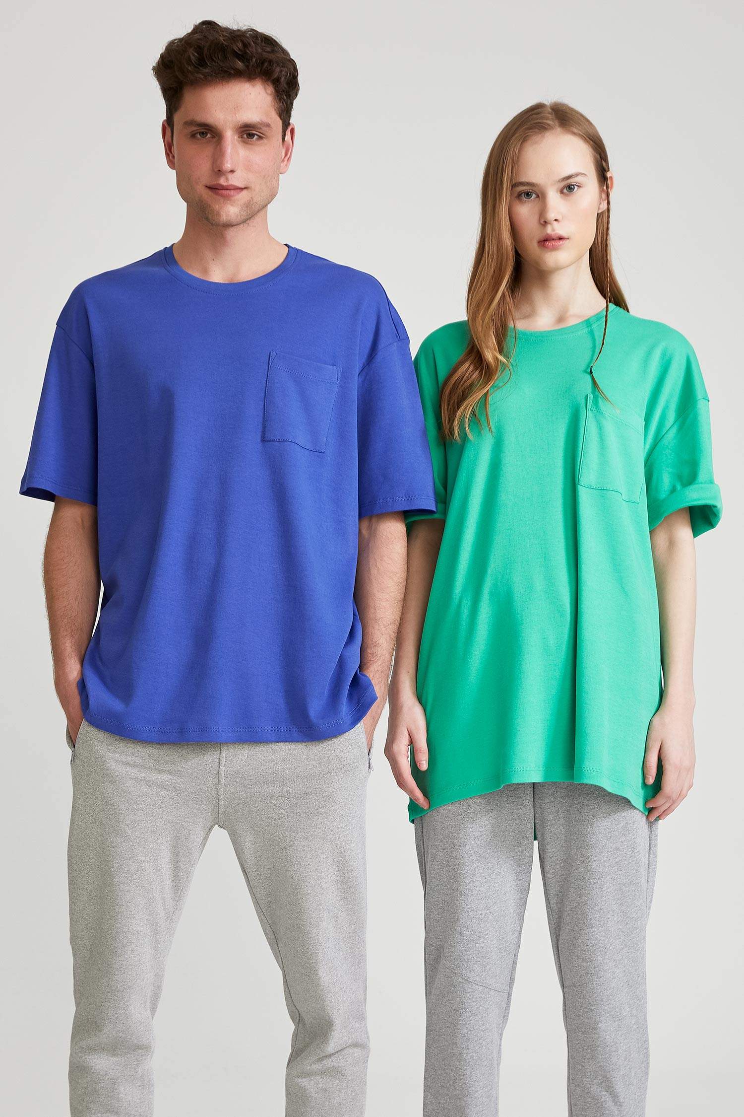 Oversize Fit Bisiklet Yaka Basic Pamuklu Penye Tişört