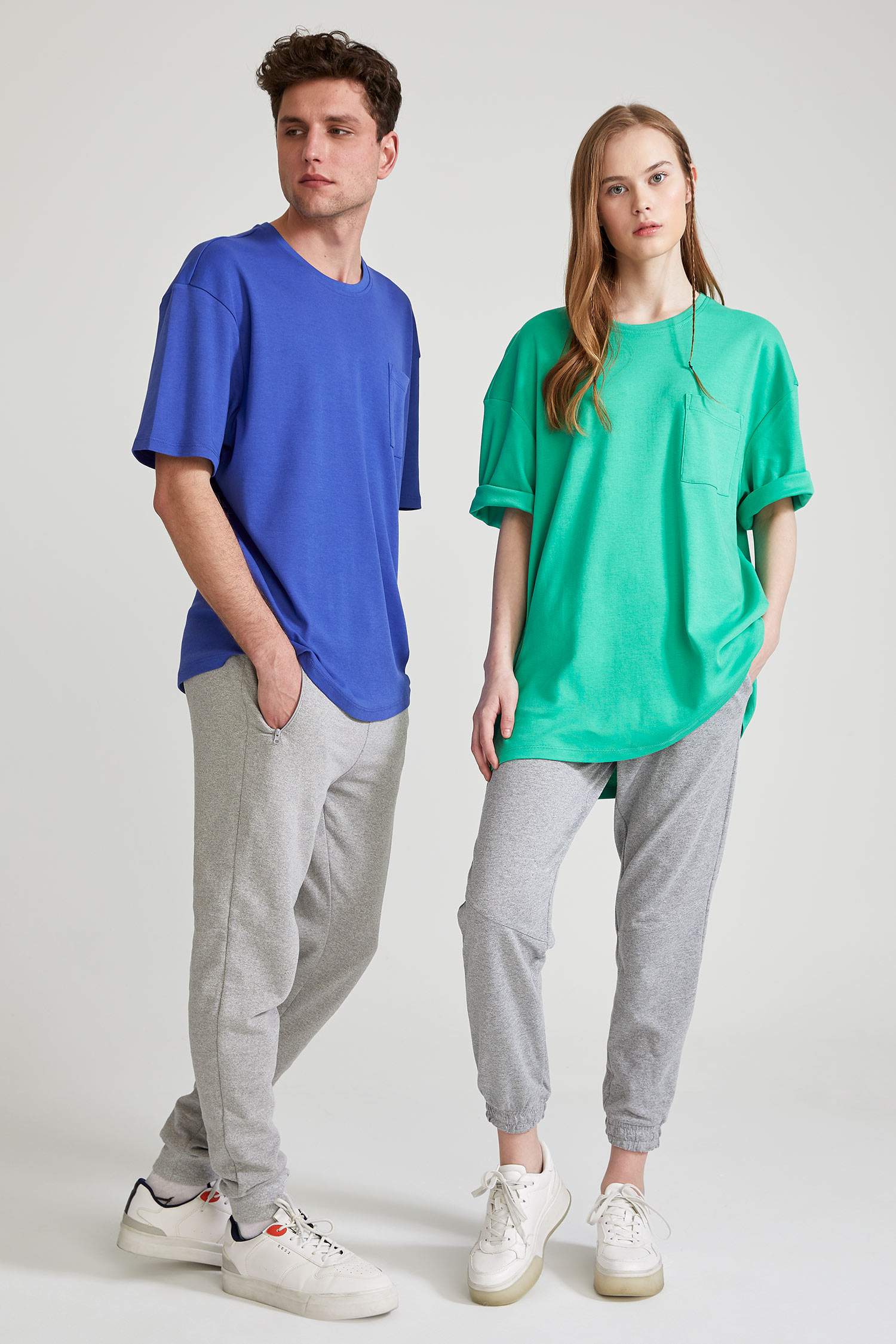Oversize Fit Bisiklet Yaka Basic Pamuklu Penye Tişört