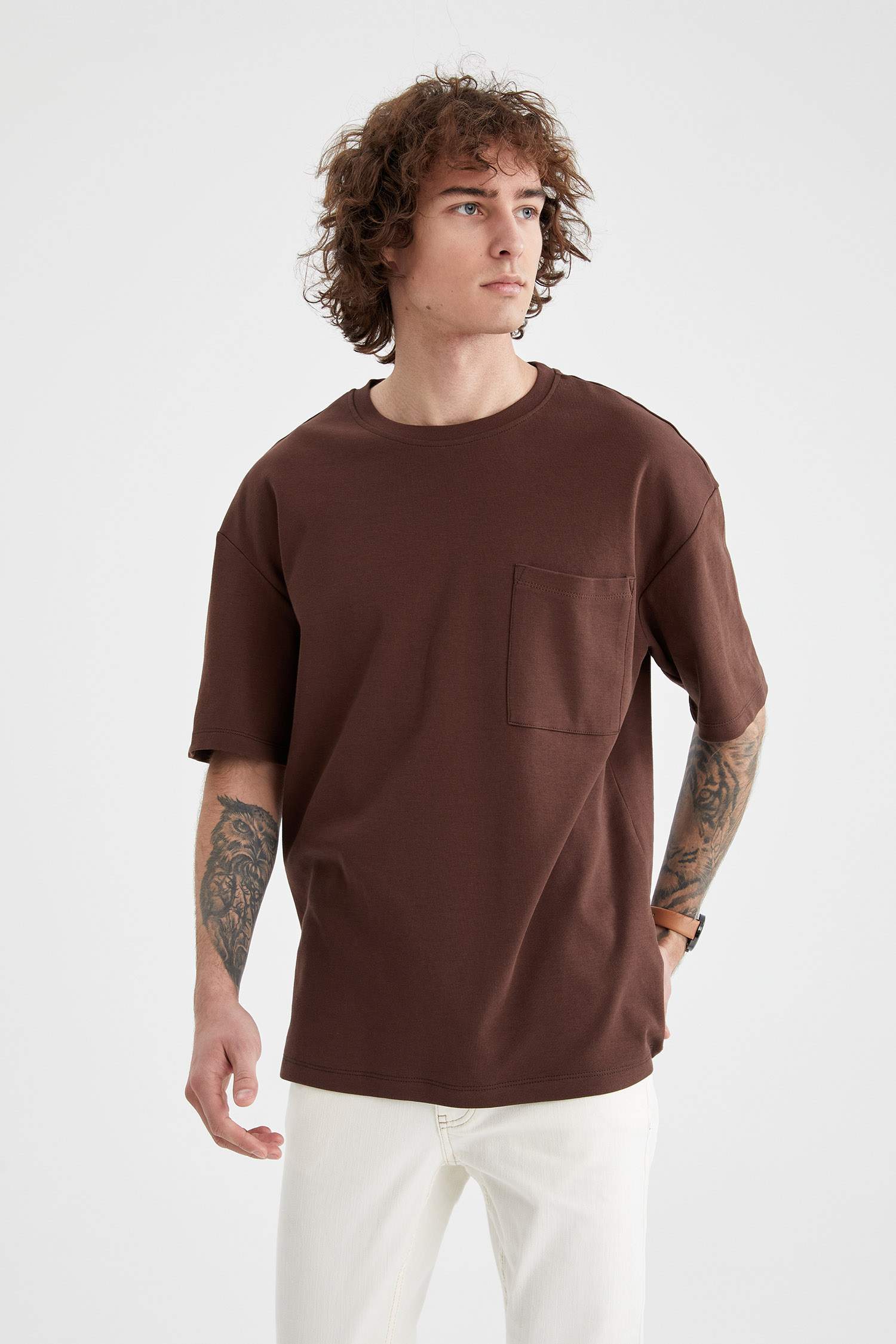 Oversize Fit Bisiklet Yaka Tişört