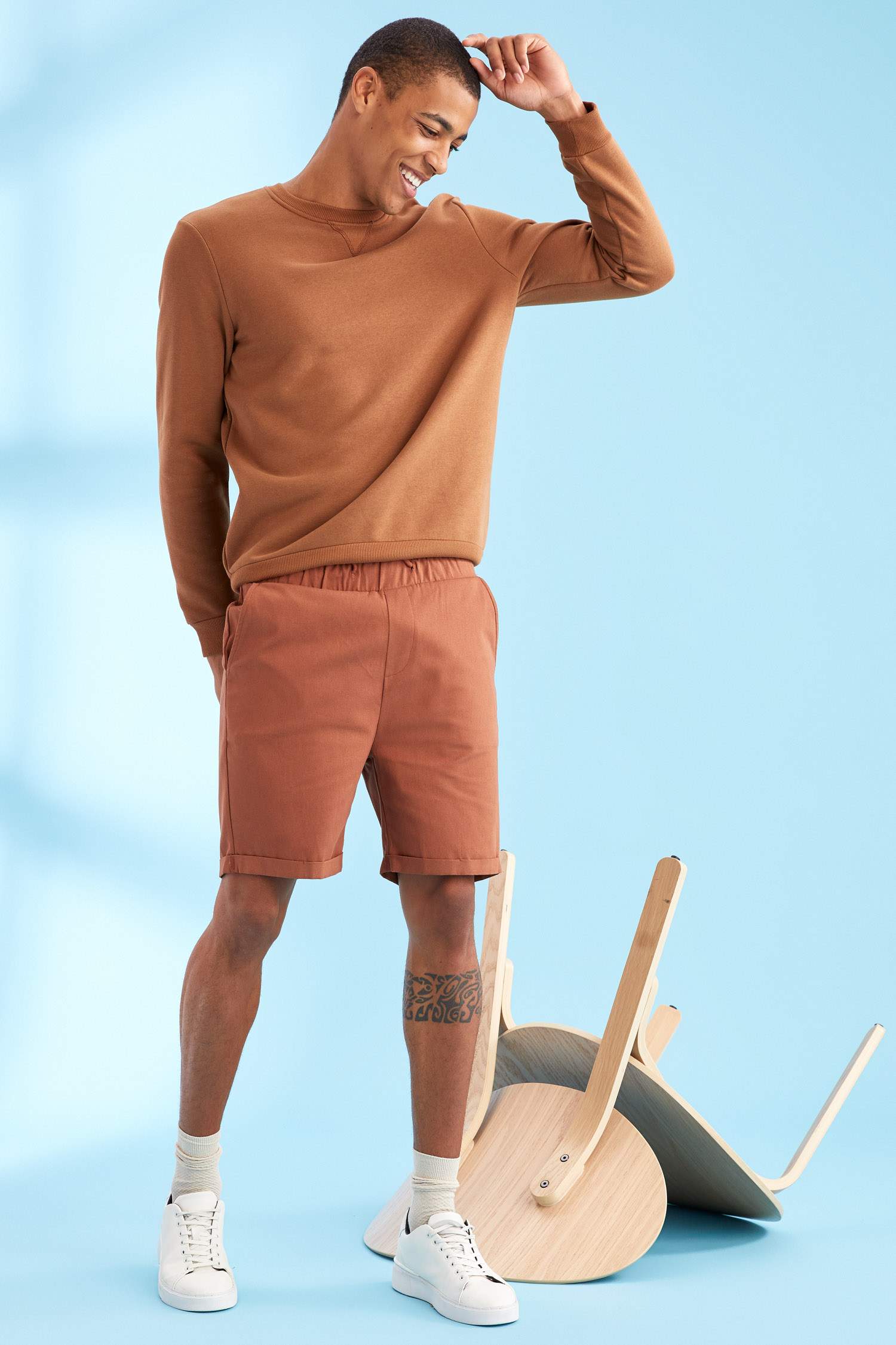 Regular Fit Bisiklet Yaka Basic Pamuklu Sweatshirt