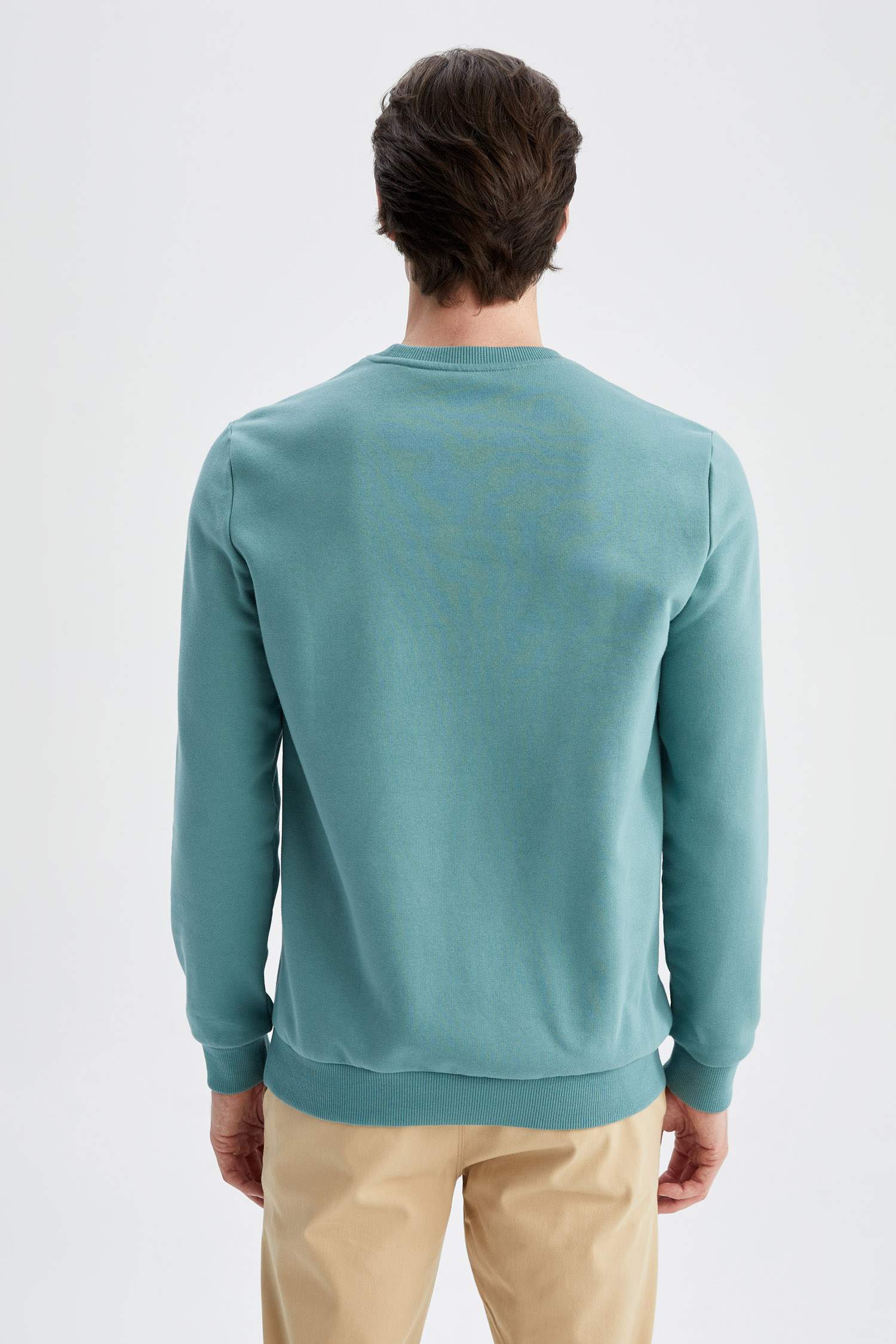 Regular Fit Bisiklet Yaka Basic Pamuklu Sweatshirt