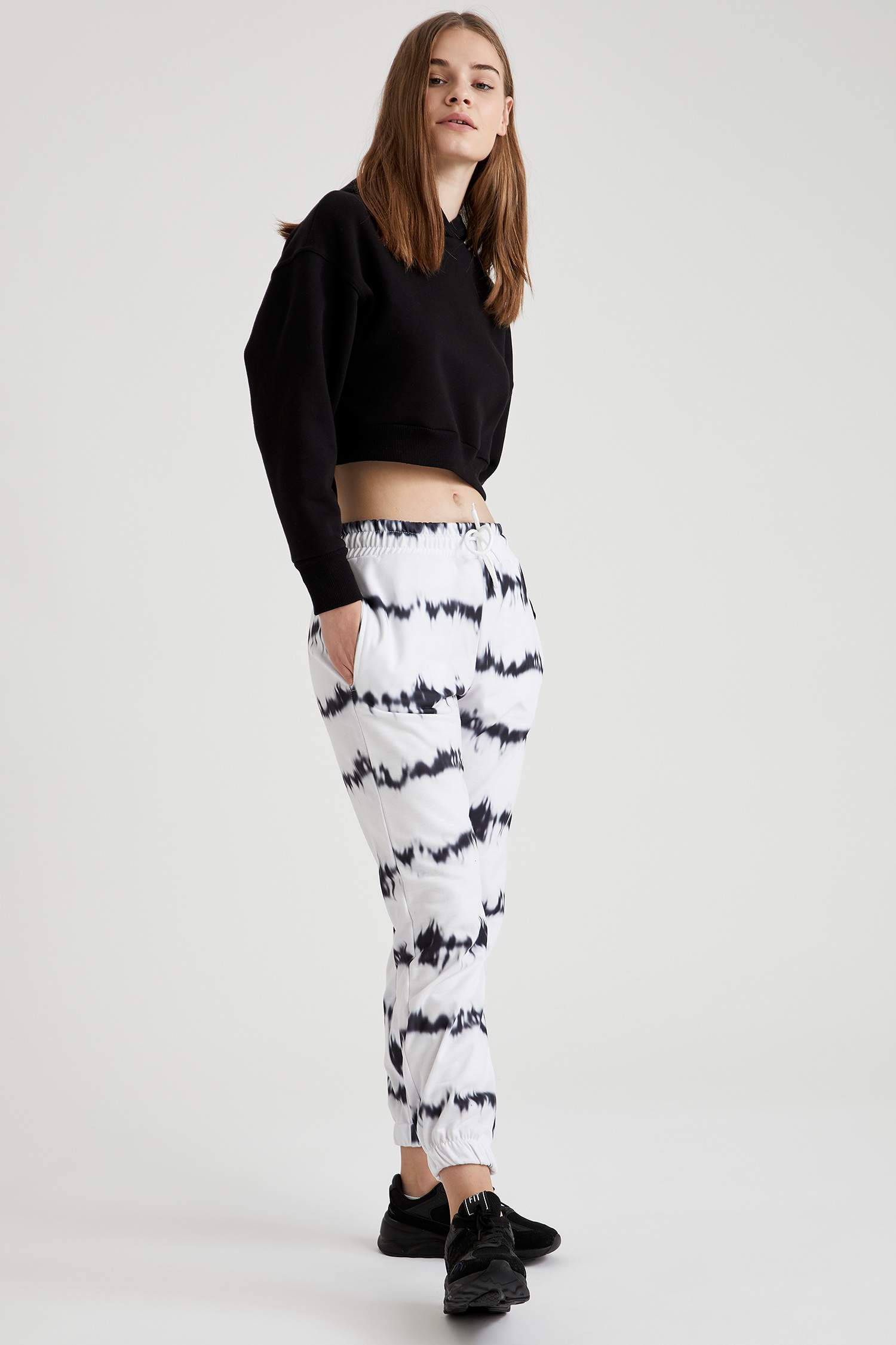 Batik Relax Fit Jogger Eşofman Altı