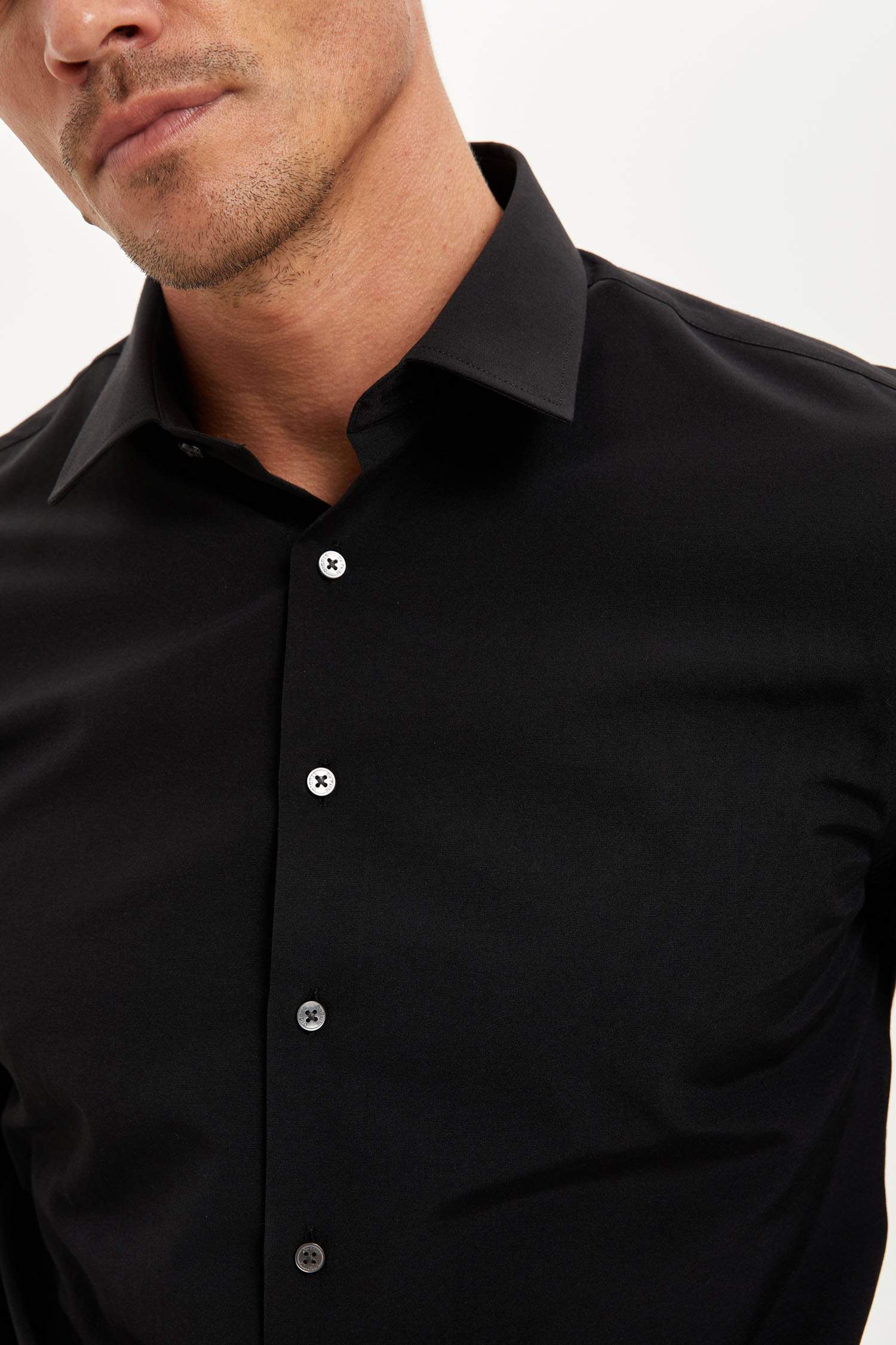 Poplin Slim Fit Polo Yaka Uzun Kollu Gömlek