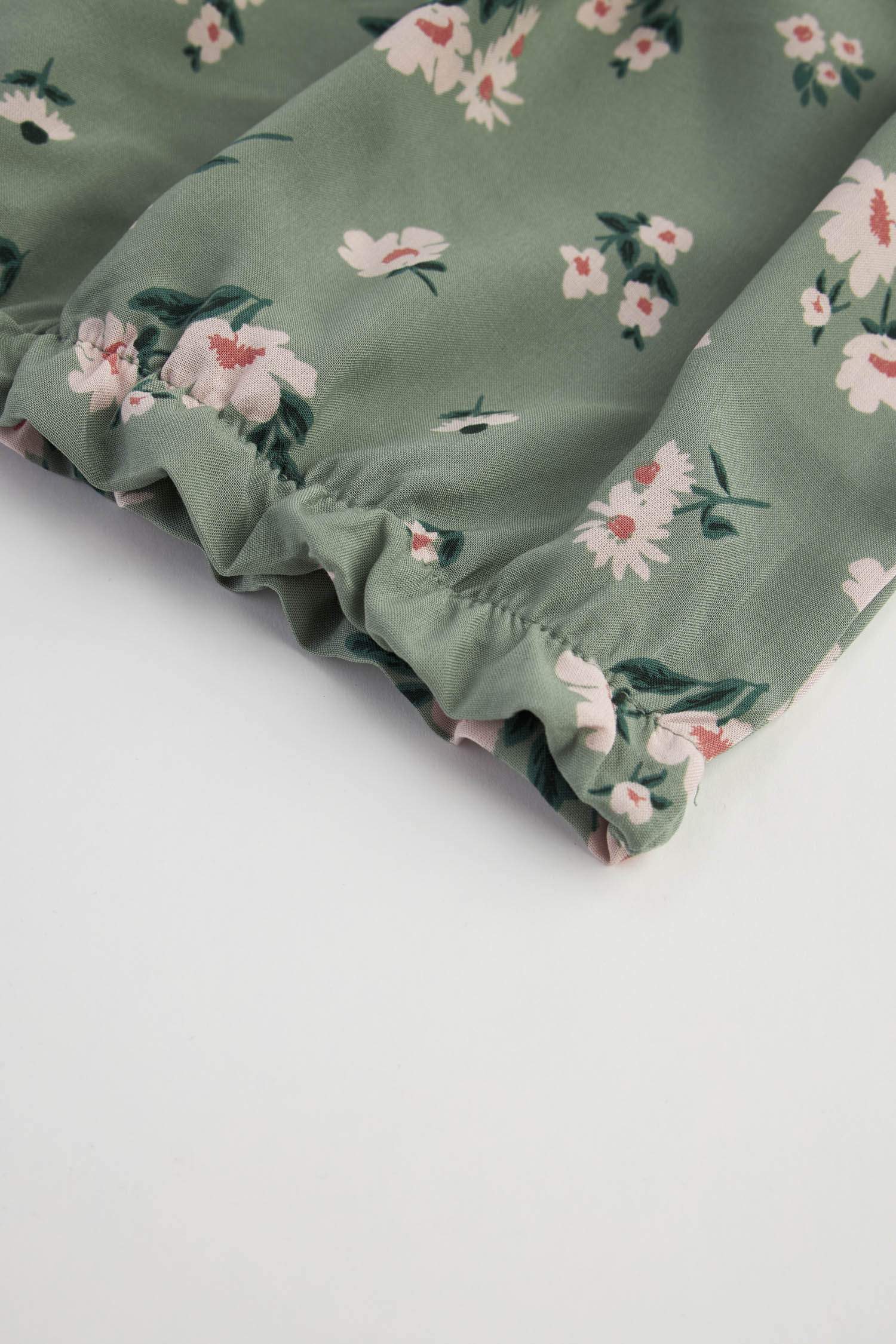 Kız Çocuk Çiçek Desenli Kısa Kollu Crop Bluz