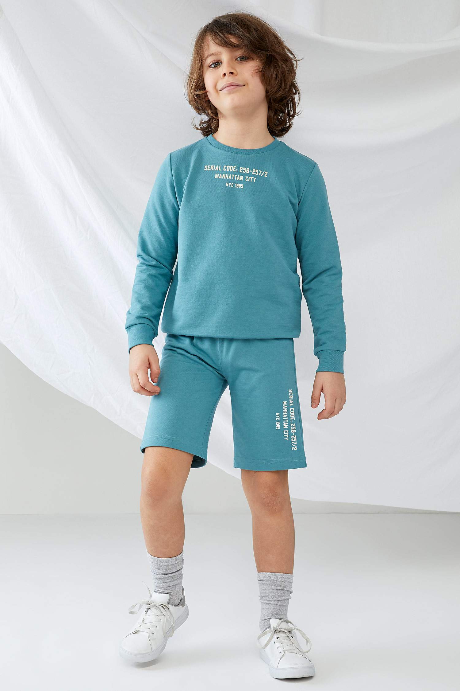 Erkek Çocuk Yazı Baskılı Sweatshirt