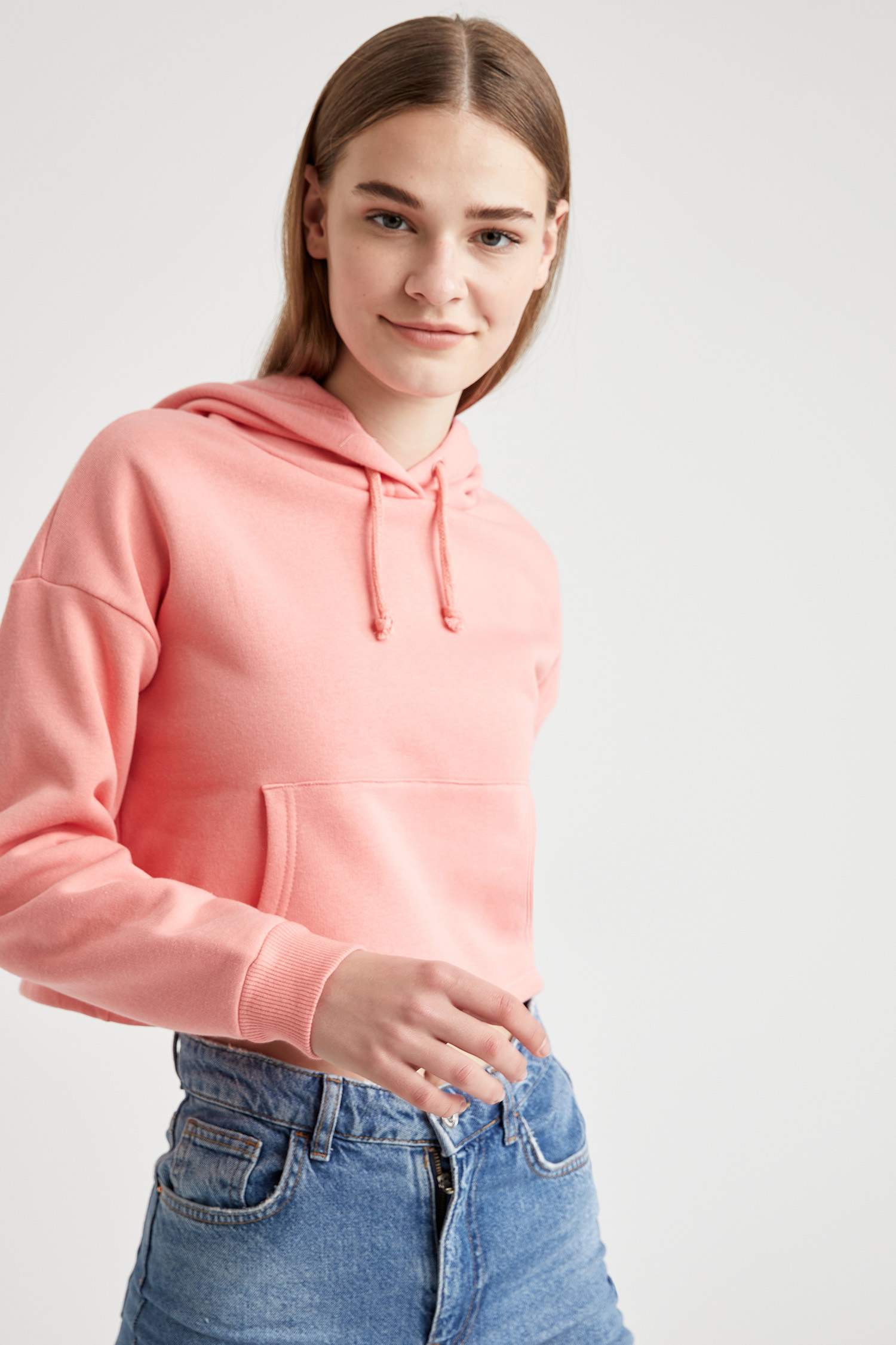 Basic Kapüşonlu Relax Fit Crop Sweatshirt