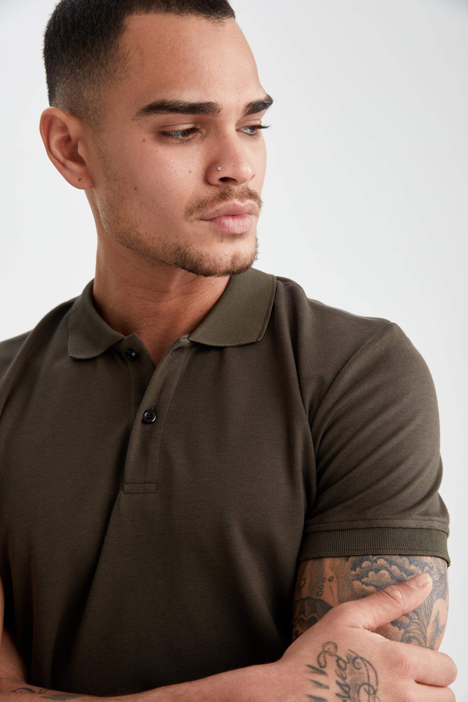 Slim Fit Polo Yaka Teknik Kumaşlı Basic Tişört