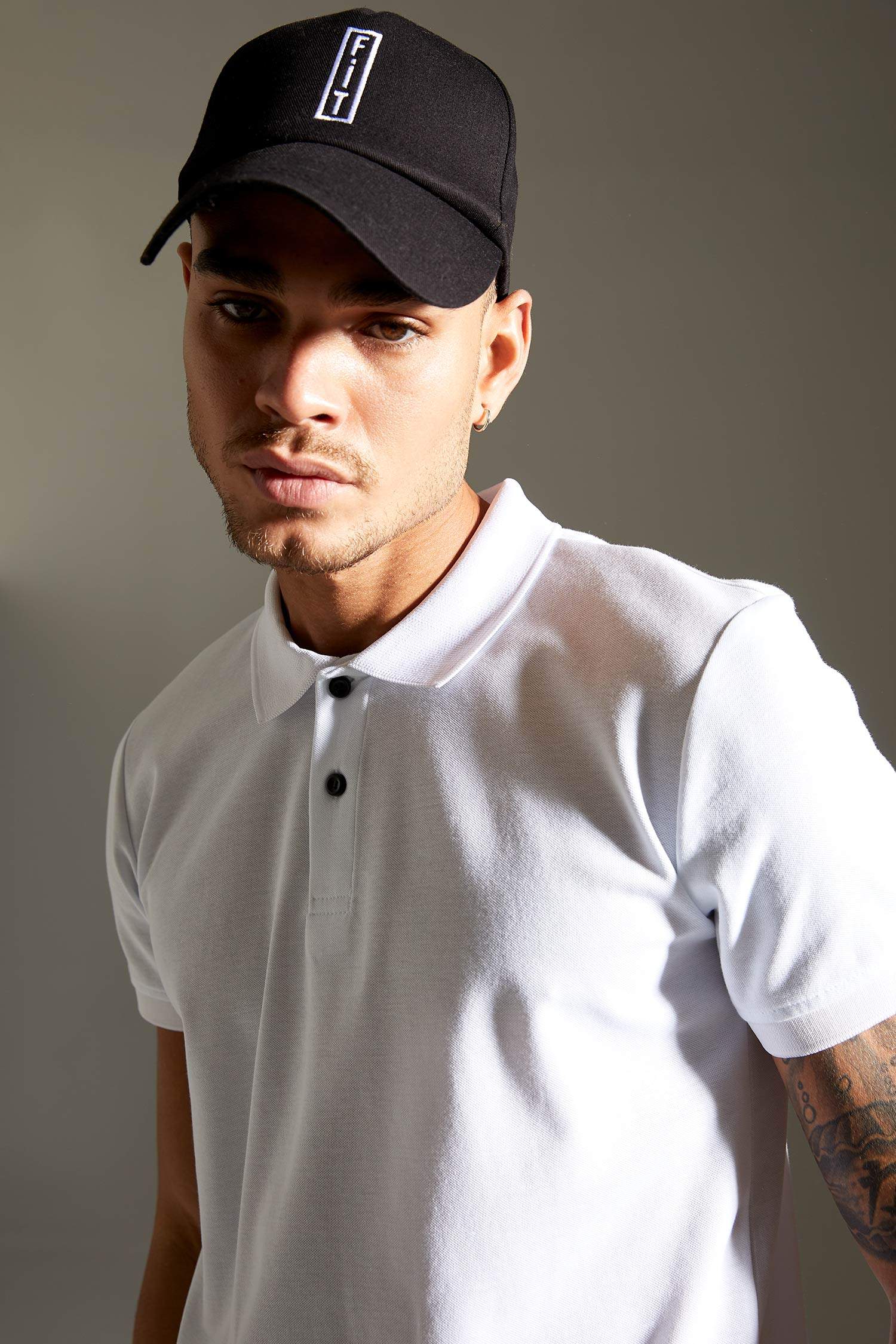 Slim Fit Polo Yaka Teknik Kumaşlı Basic Tişört