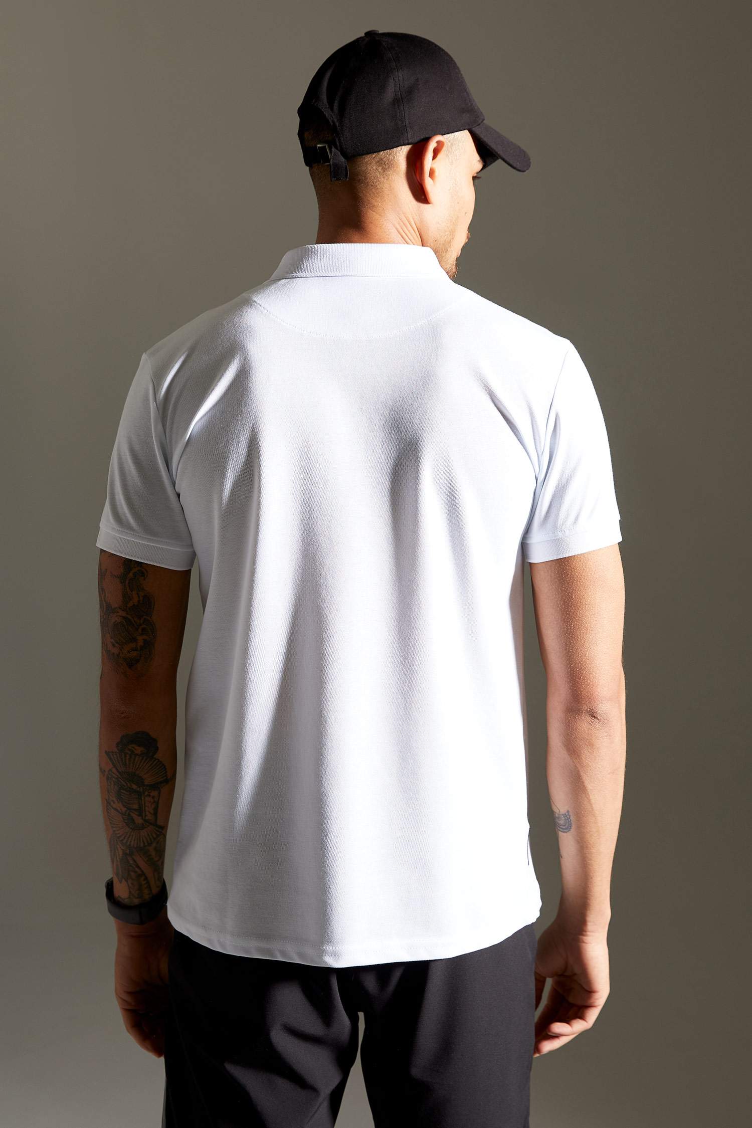 Slim Fit Polo Yaka Teknik Kumaşlı Basic Tişört
