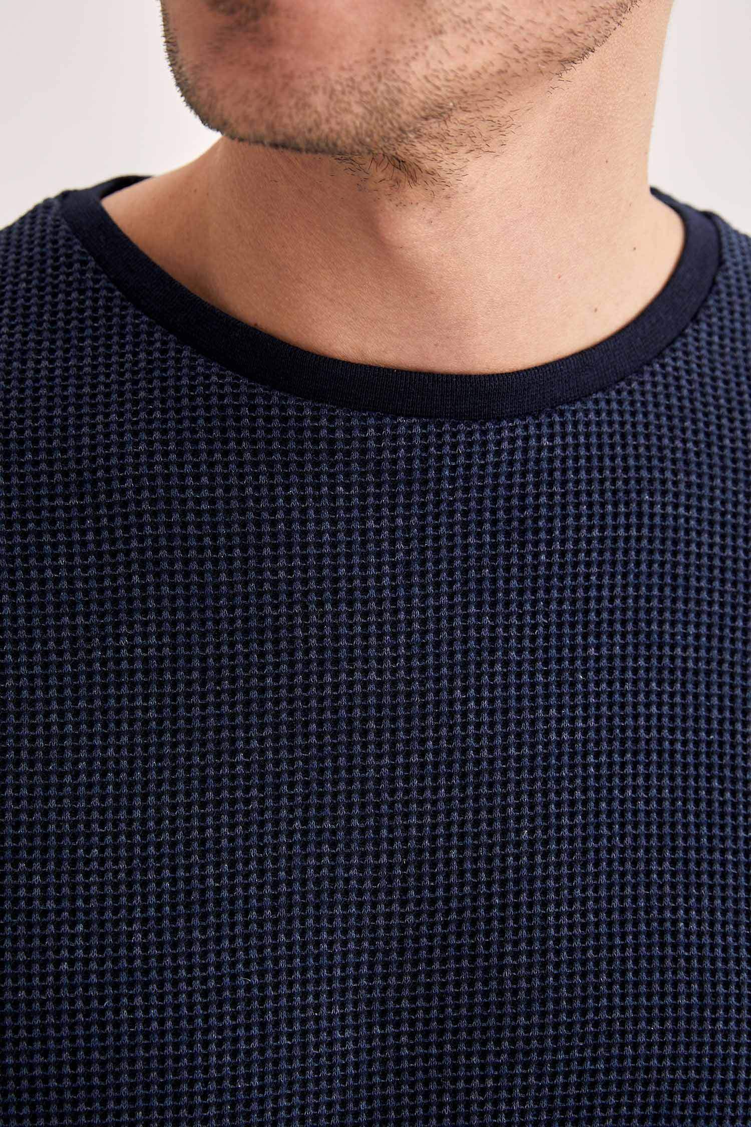 Regular Fit Bisiklet Yaka Basic Sweatshirt