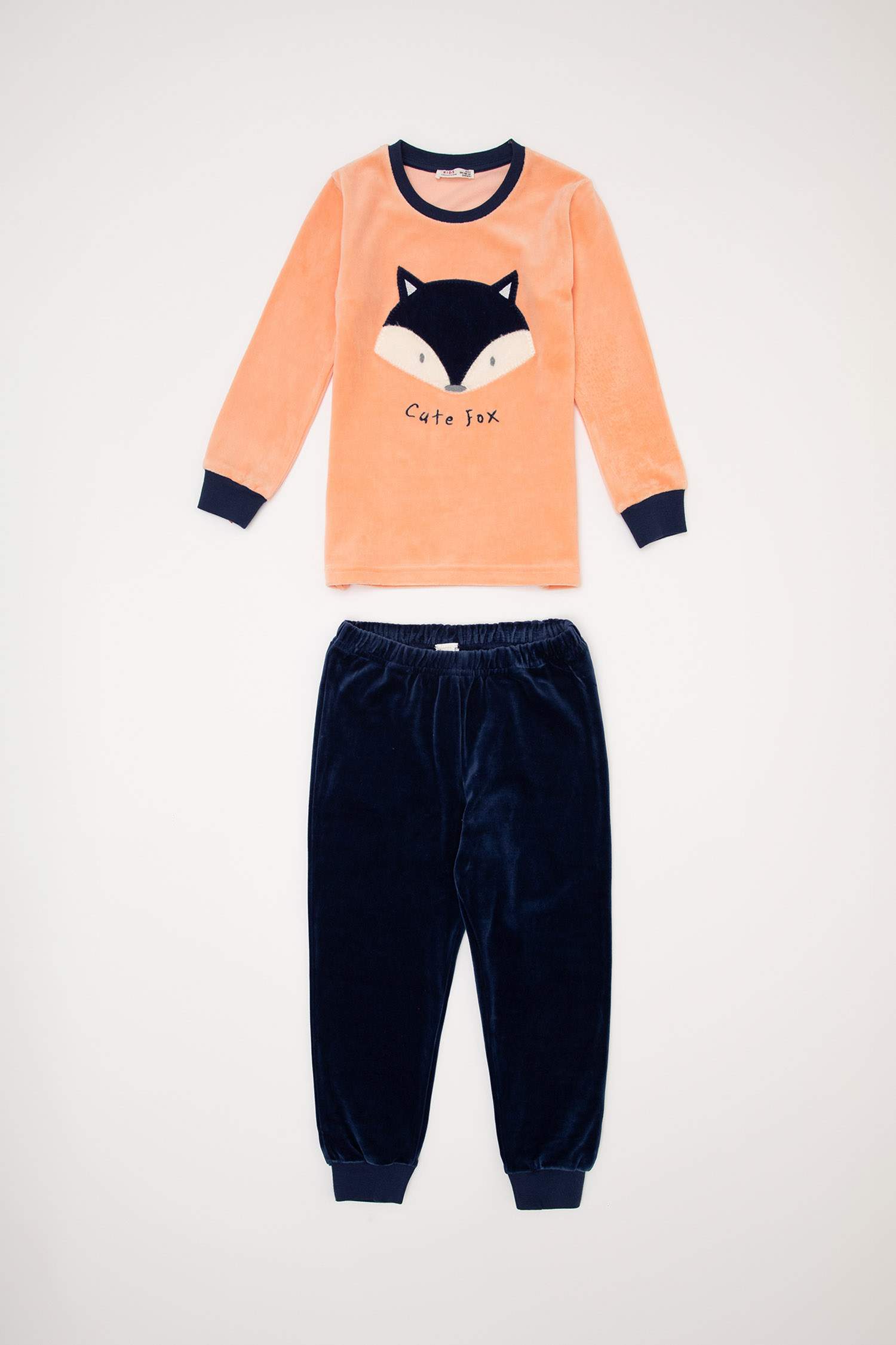 Kız Çocuk Baskılı Kadife Kumaş Pijama Takımı