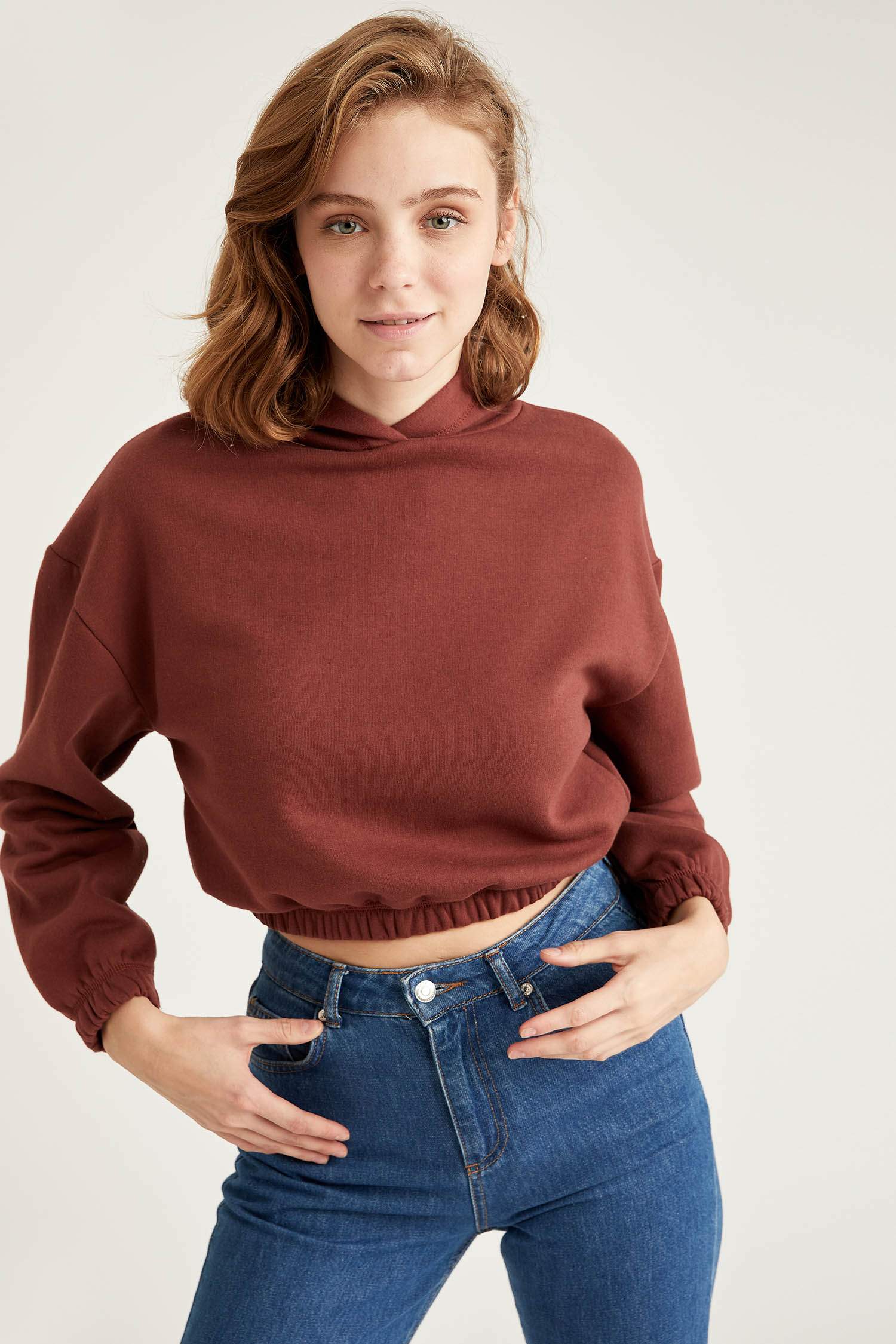 Regular Fit Kapüşonlu Uzun Kollu Sweatshirt