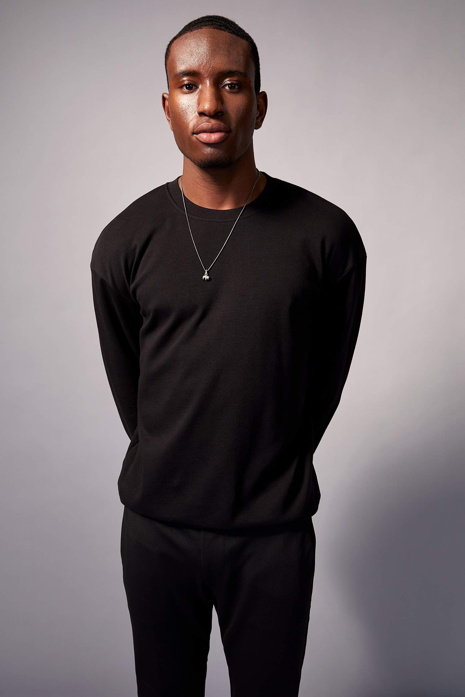 Oversize Fit Bisiklet Yaka Basic Pamuklu Sweatshirt