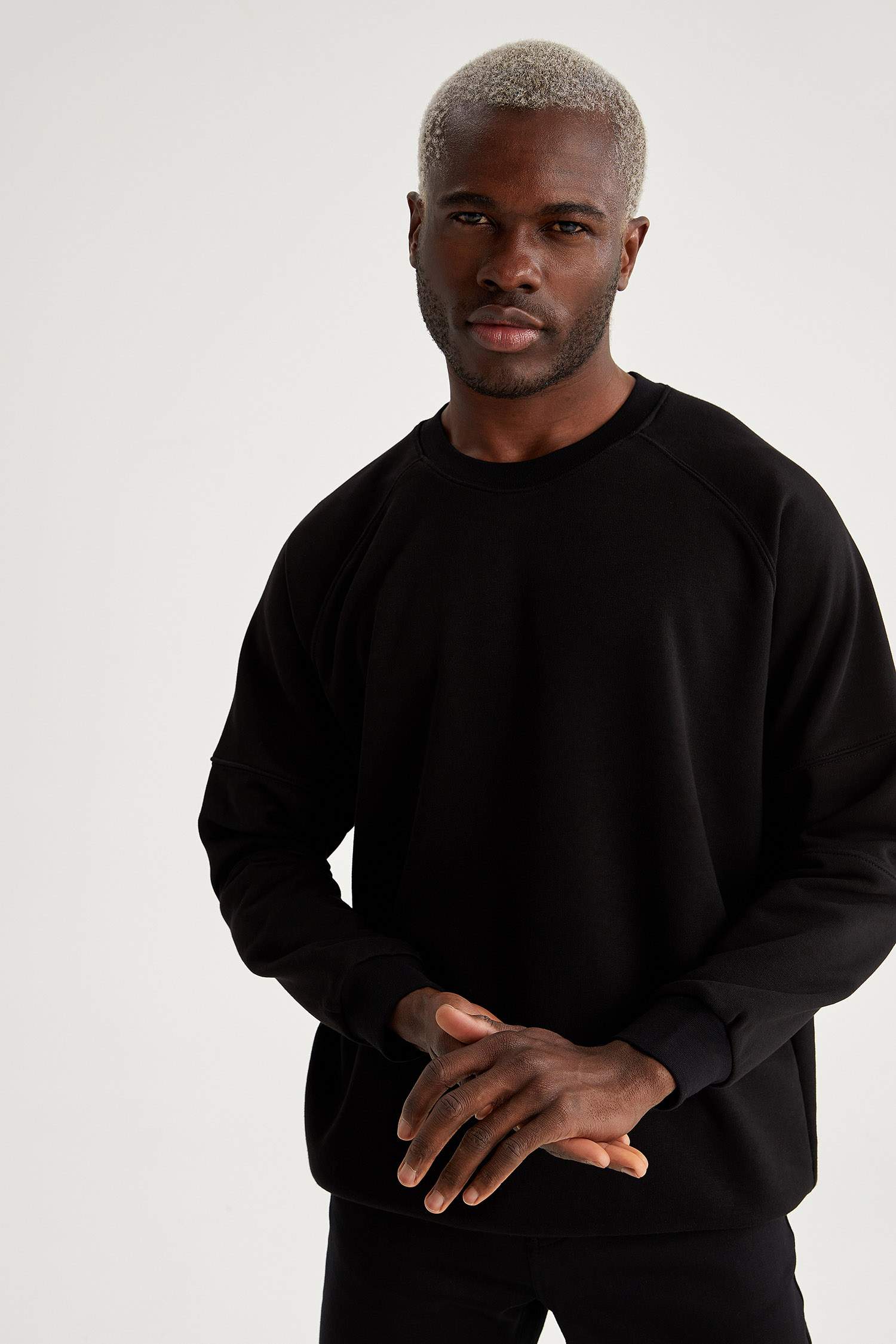 Oversize Fit Bisiklet Yaka Basic Sweatshirt