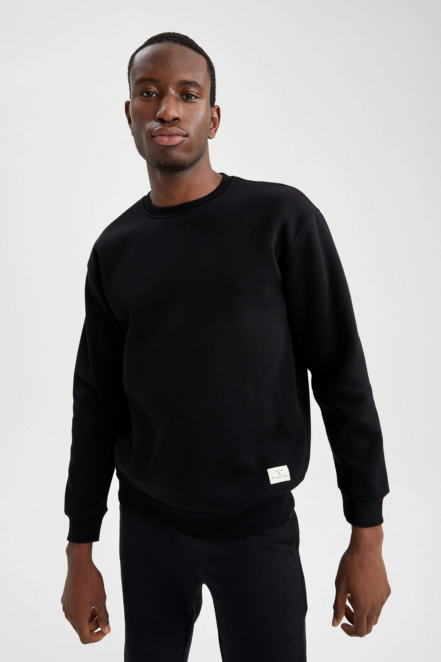 Oversize Fit Bisiklet Yaka Basic Pamuklu Sweatshirt