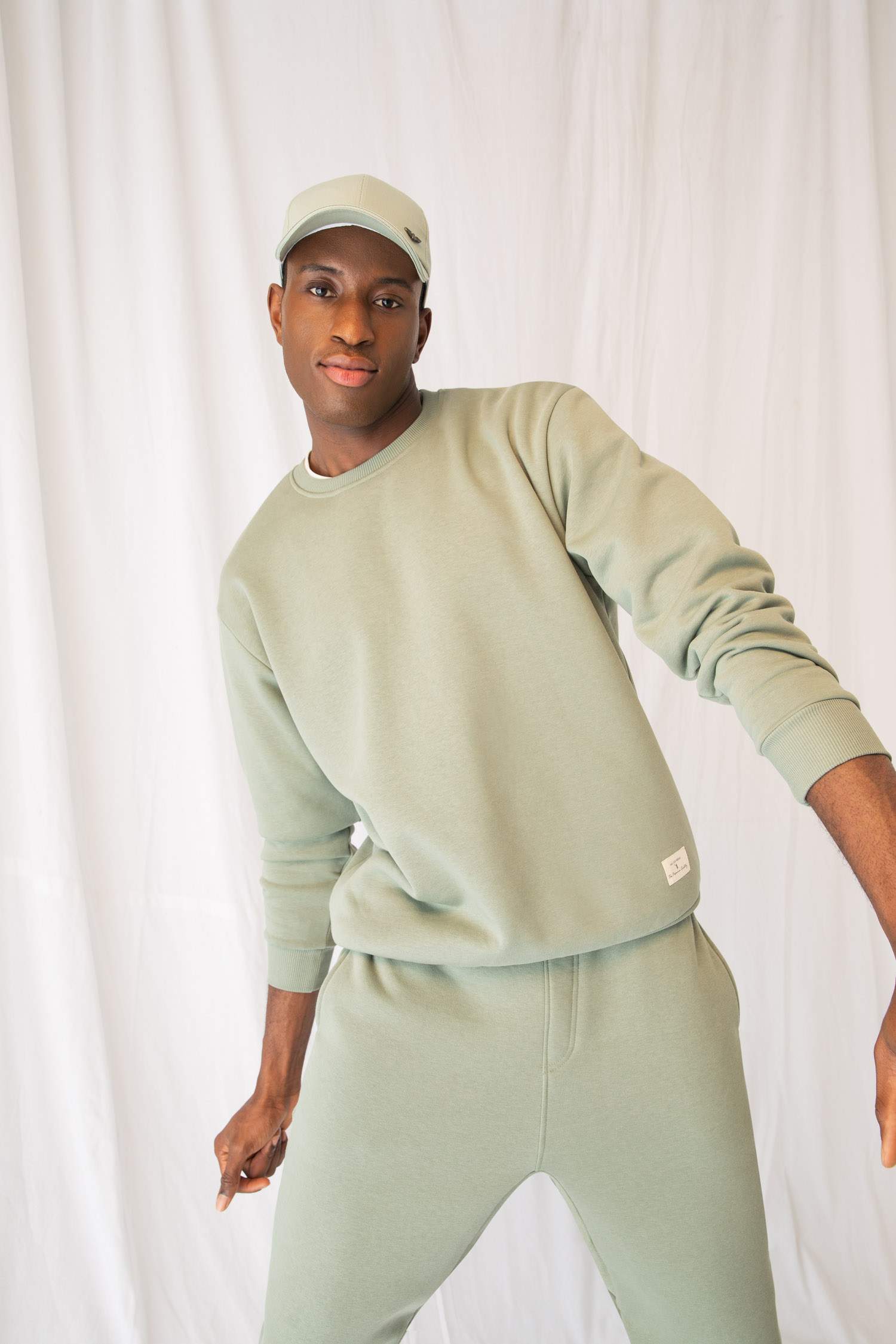 Oversize Fit Bisiklet Yaka Basic Pamuklu Sweatshirt