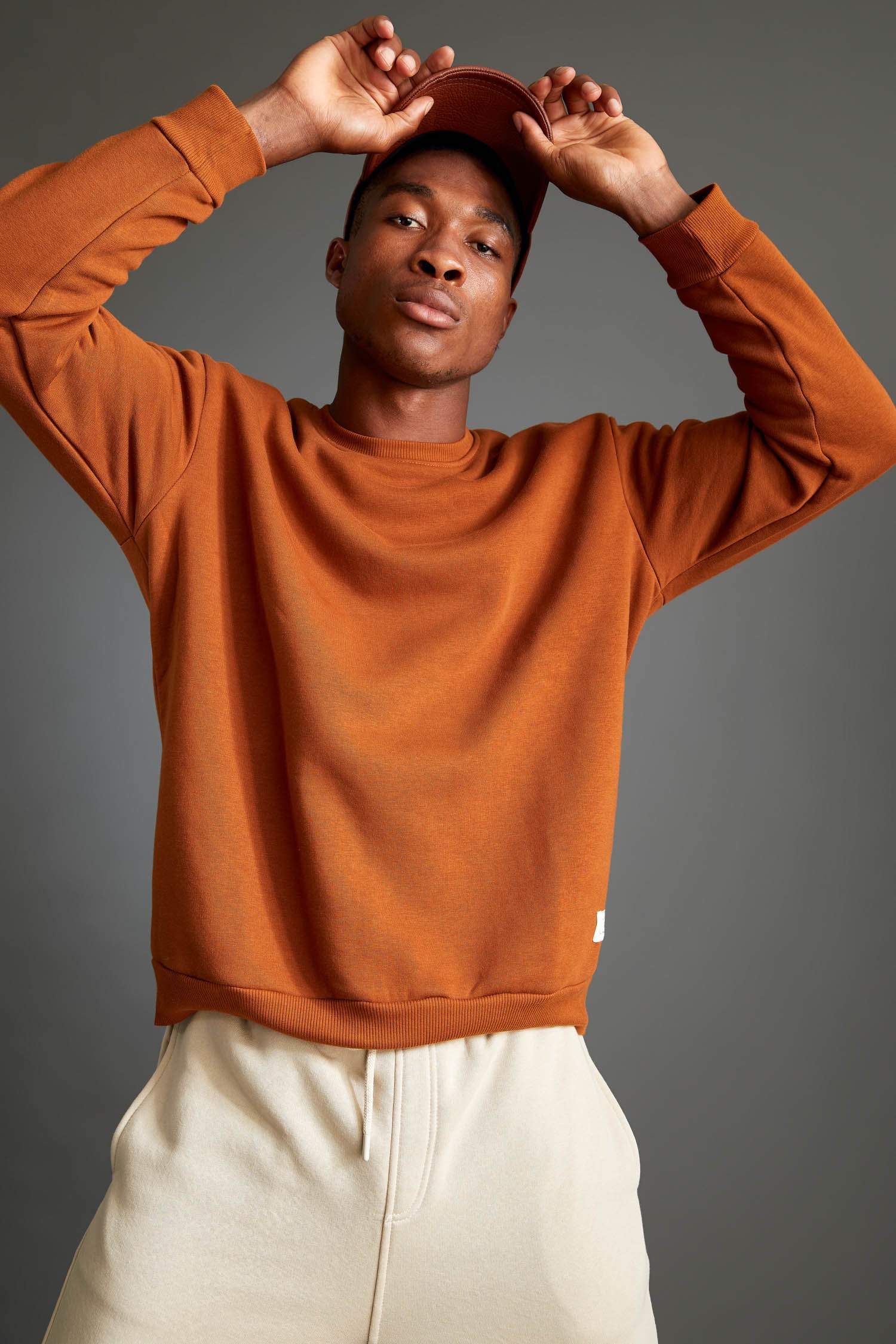 Oversize Fit Bisiklet Yaka Basic Pamuklu Sweatshirt