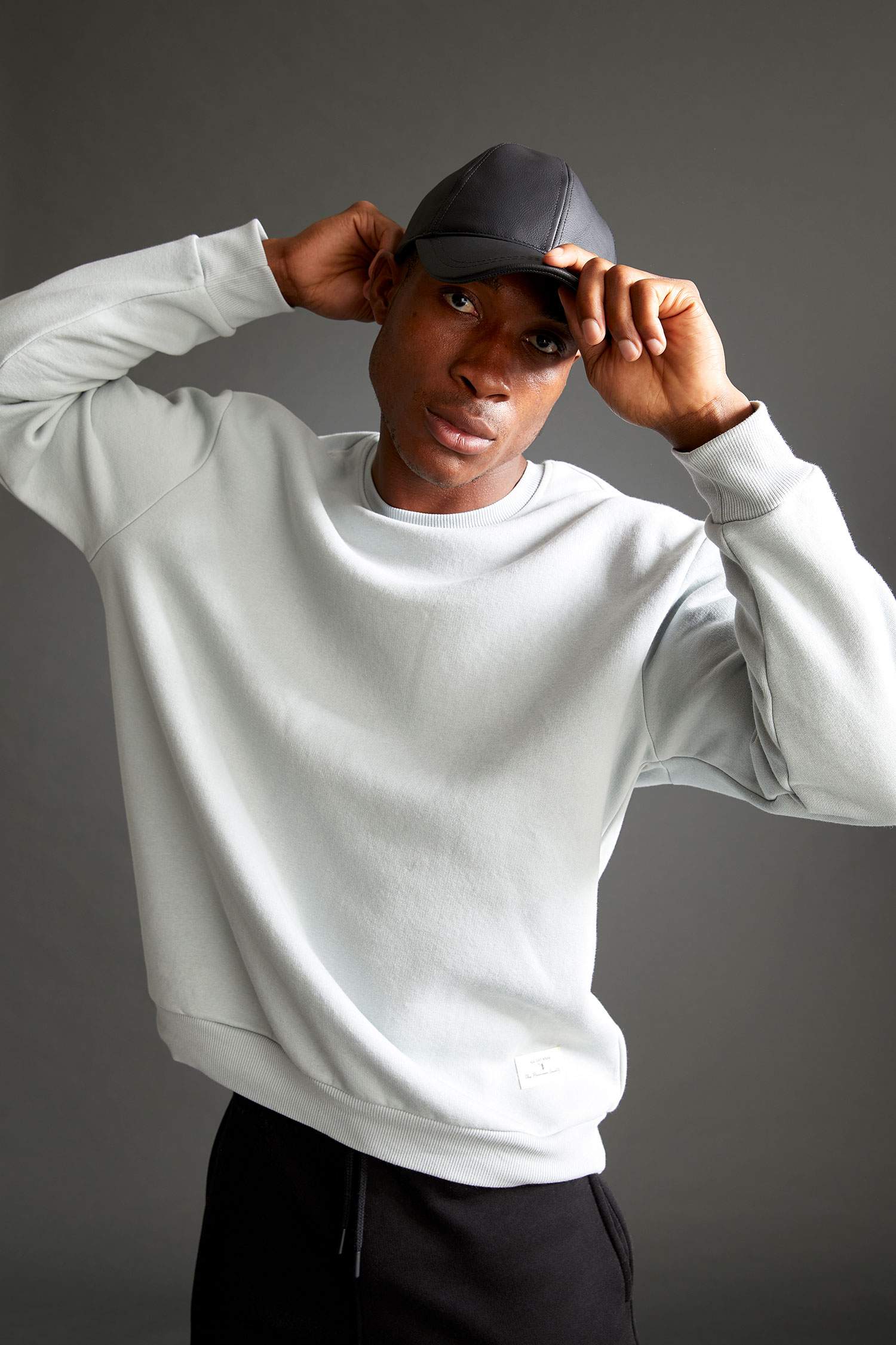 Oversize Fit Bisiklet Yaka Basic Pamuklu Sweatshirt
