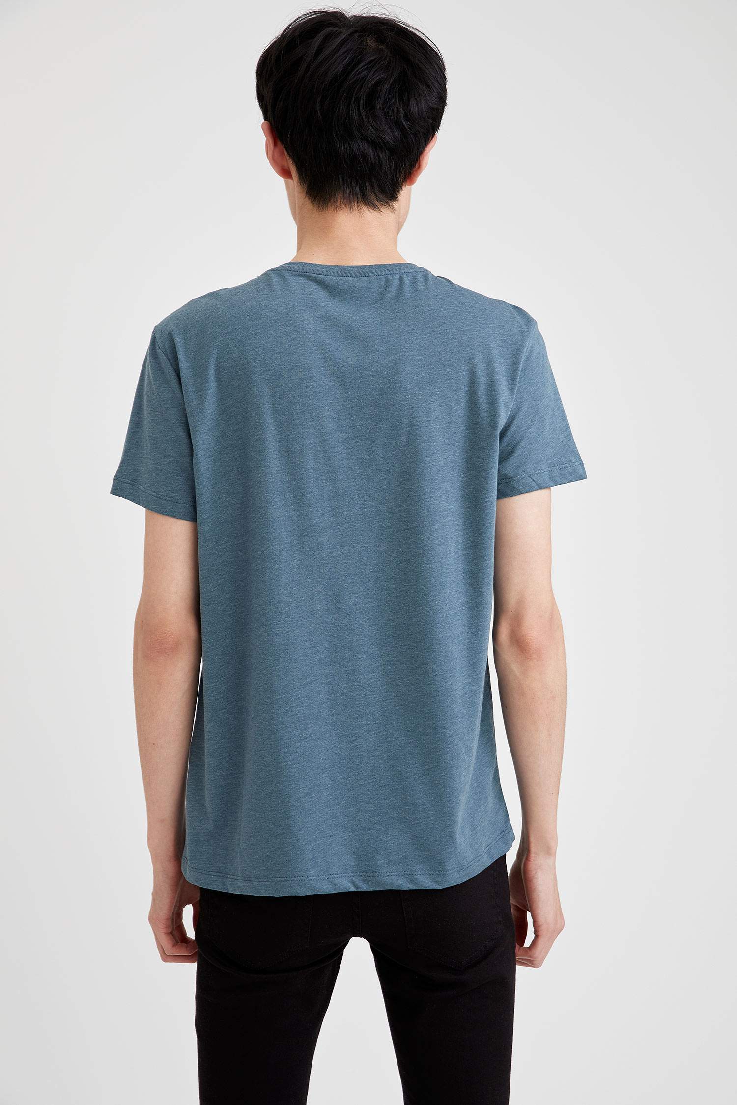 Ayı Baskılı Bisiklet Yaka Slim Fit Tişört