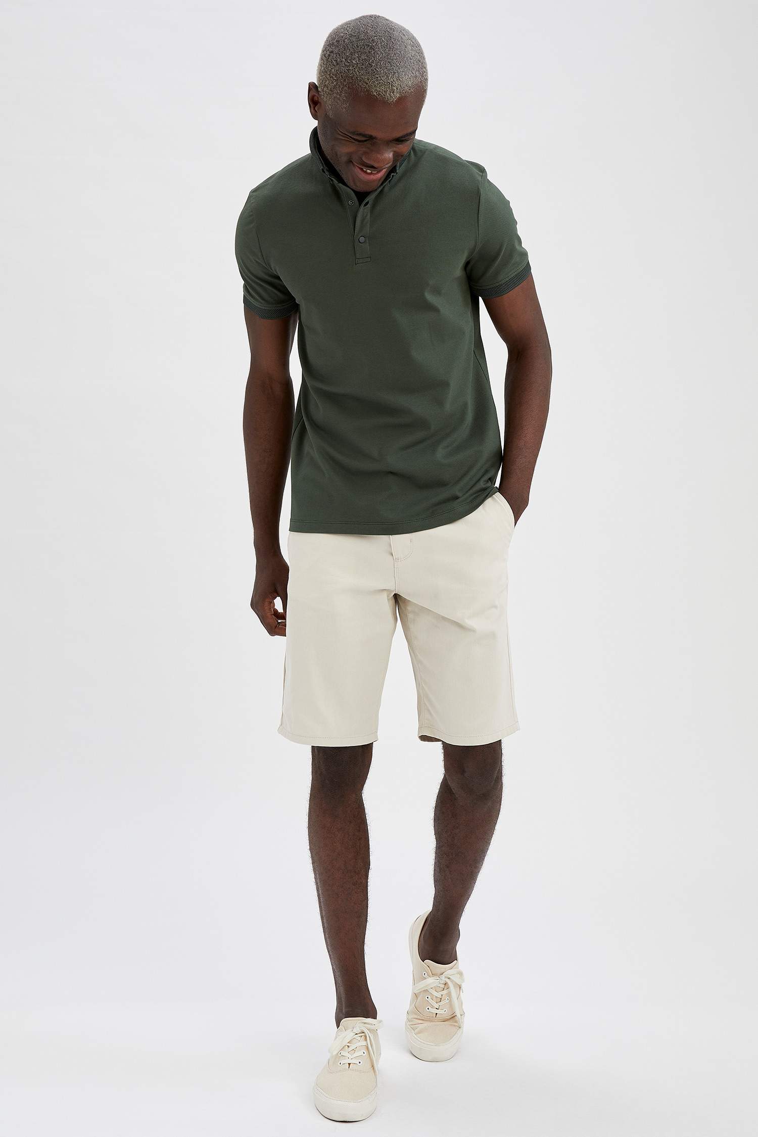 Slim Fit Polo Yaka Basic Kısa Kollu Tişört
