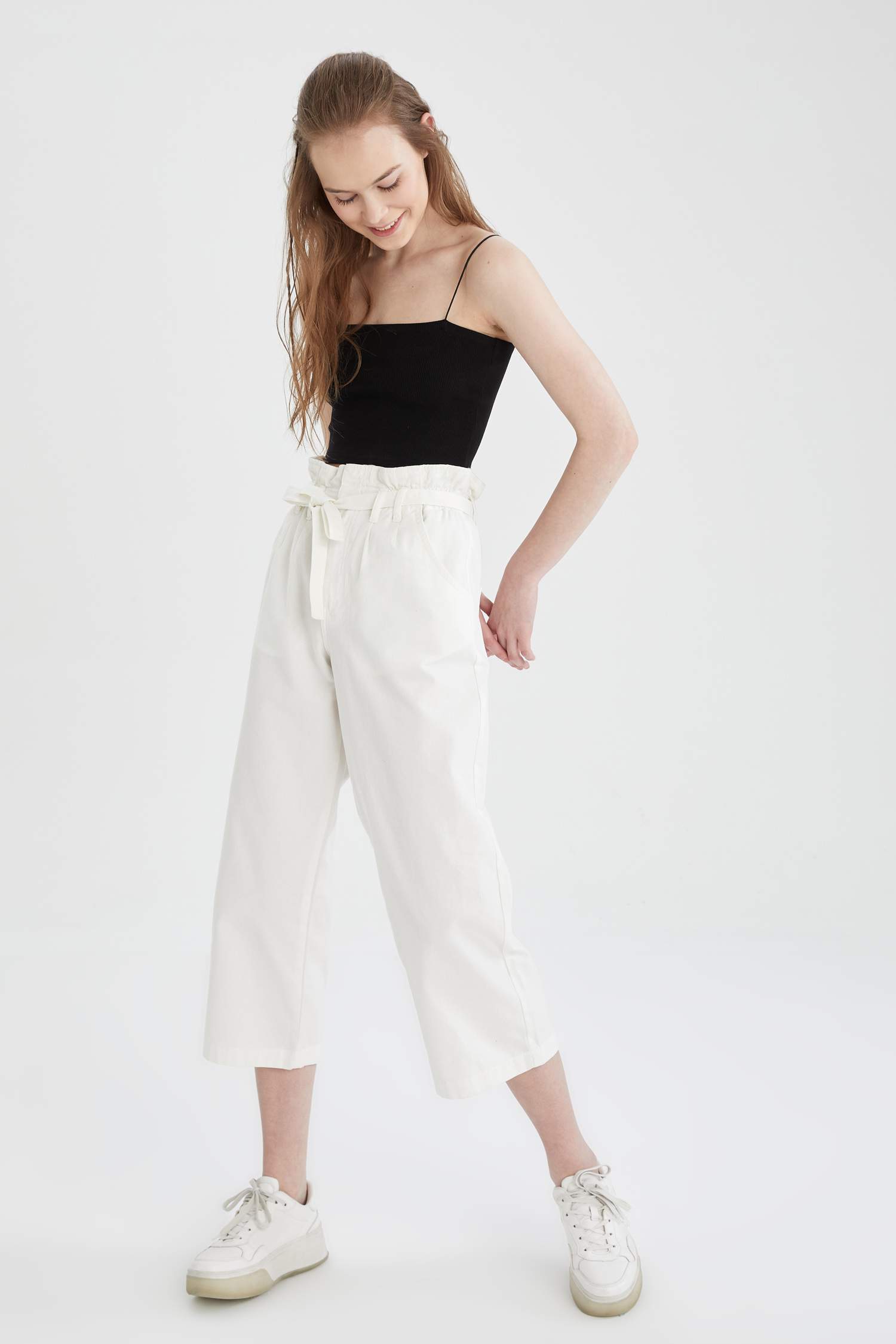 Paperbag Fit Kuşaklı Culotte Pantolon