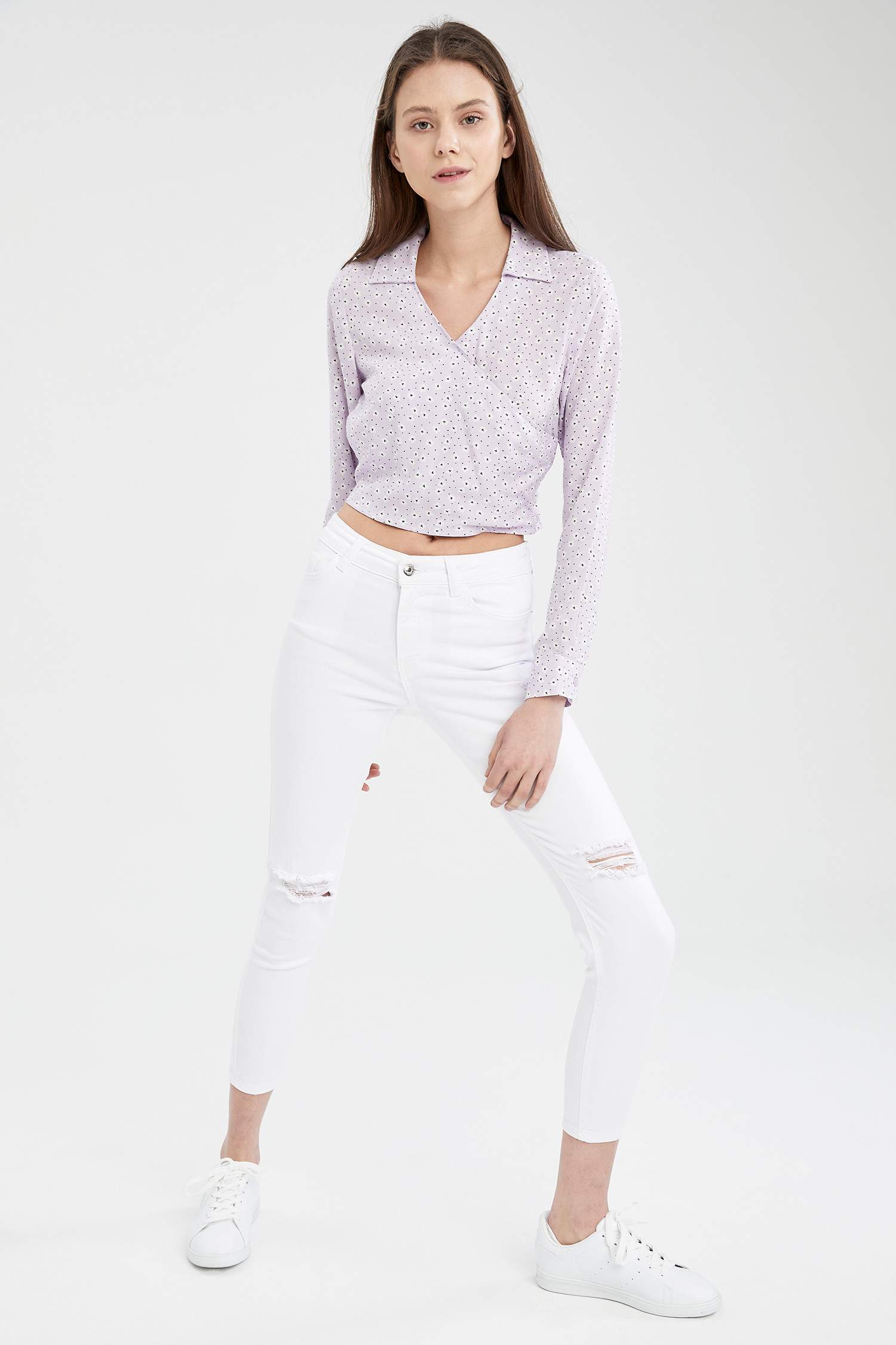 Çiçekli Kruvaze Yaka Uzun Kollu Crop Top