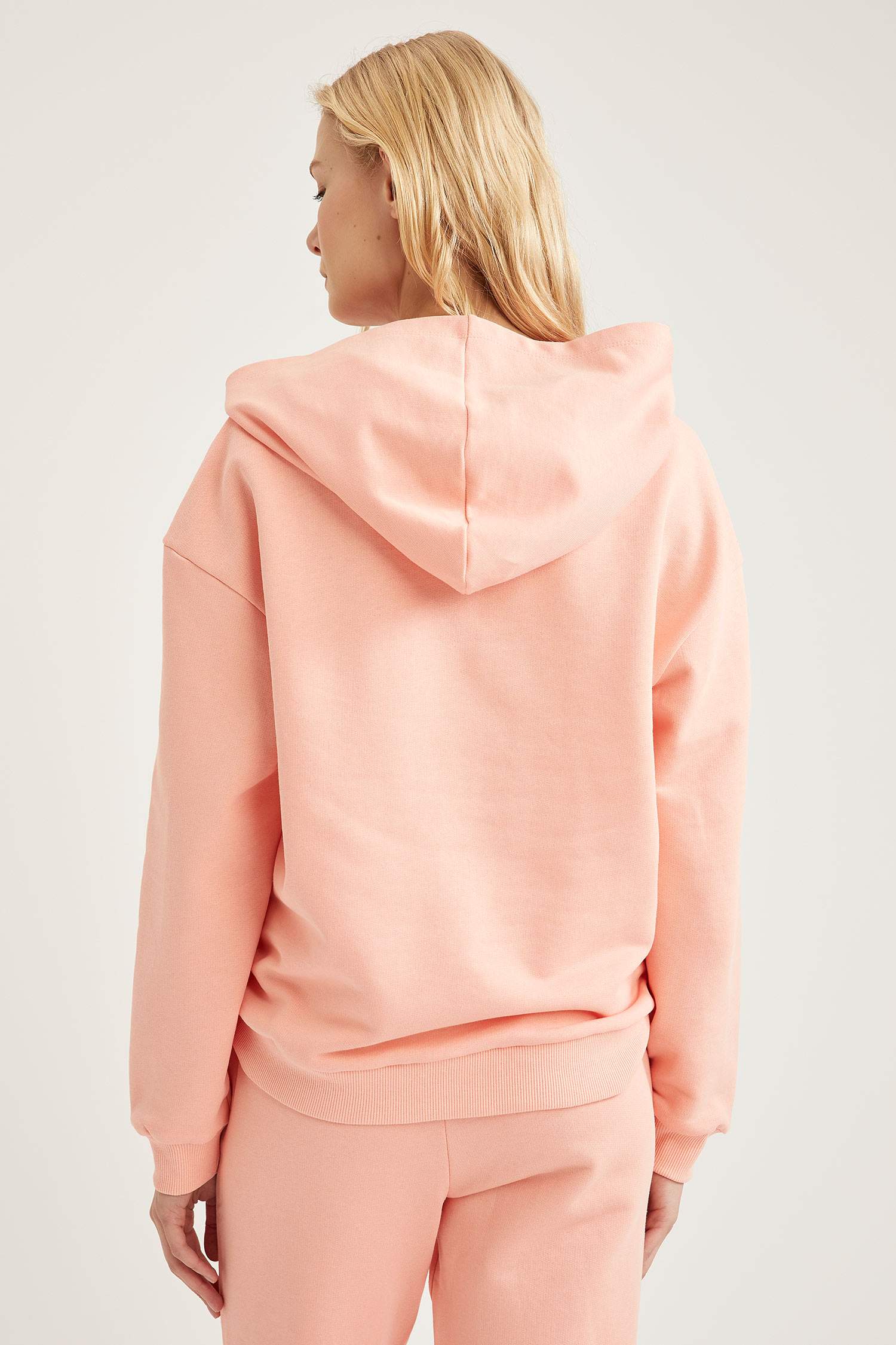 Organik Pamuklu Minimal Yazı Baskılı Relax Fit Sweatshirt