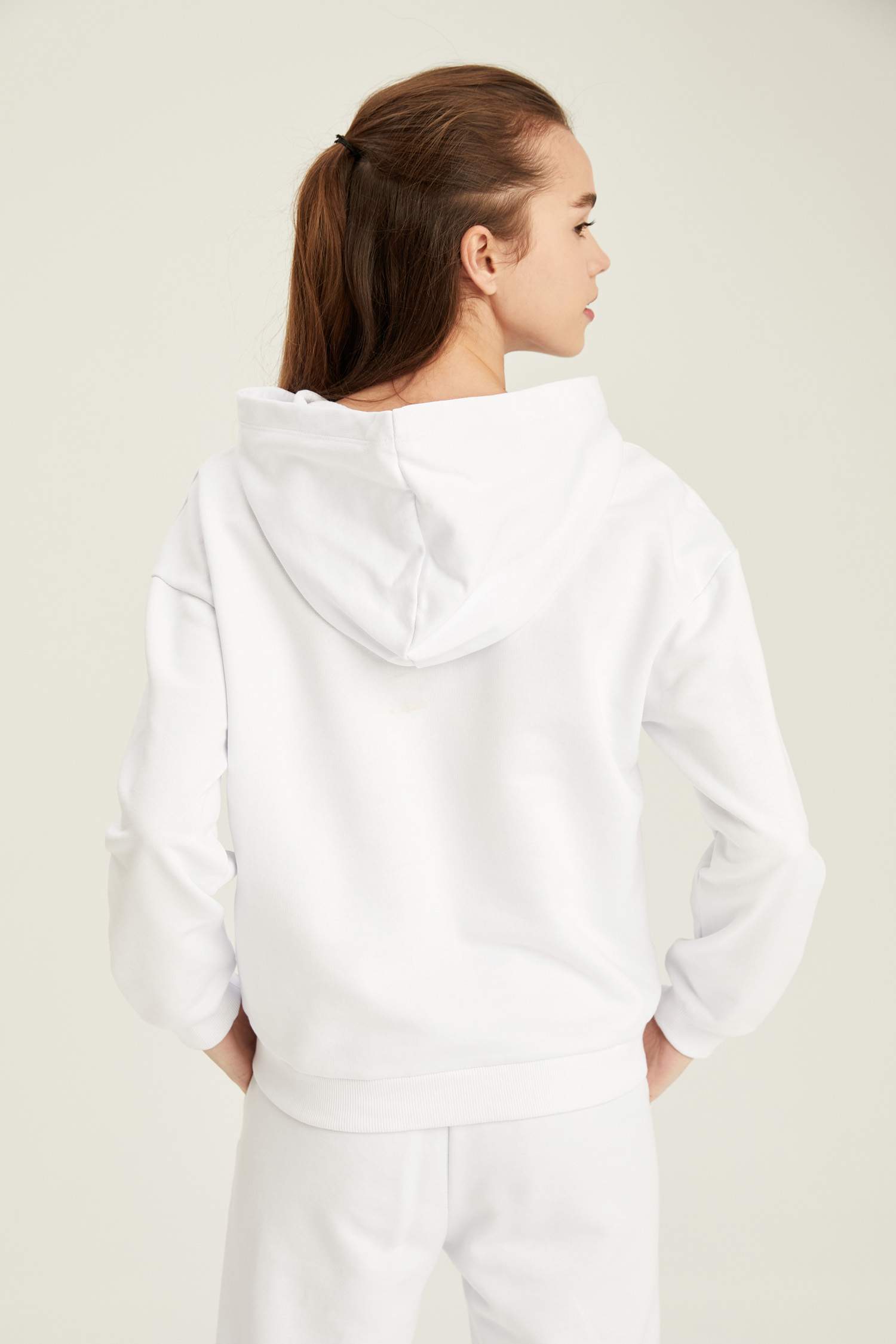 Organik Pamuklu Minimal Yazı Baskılı Relax Fit Sweatshirt