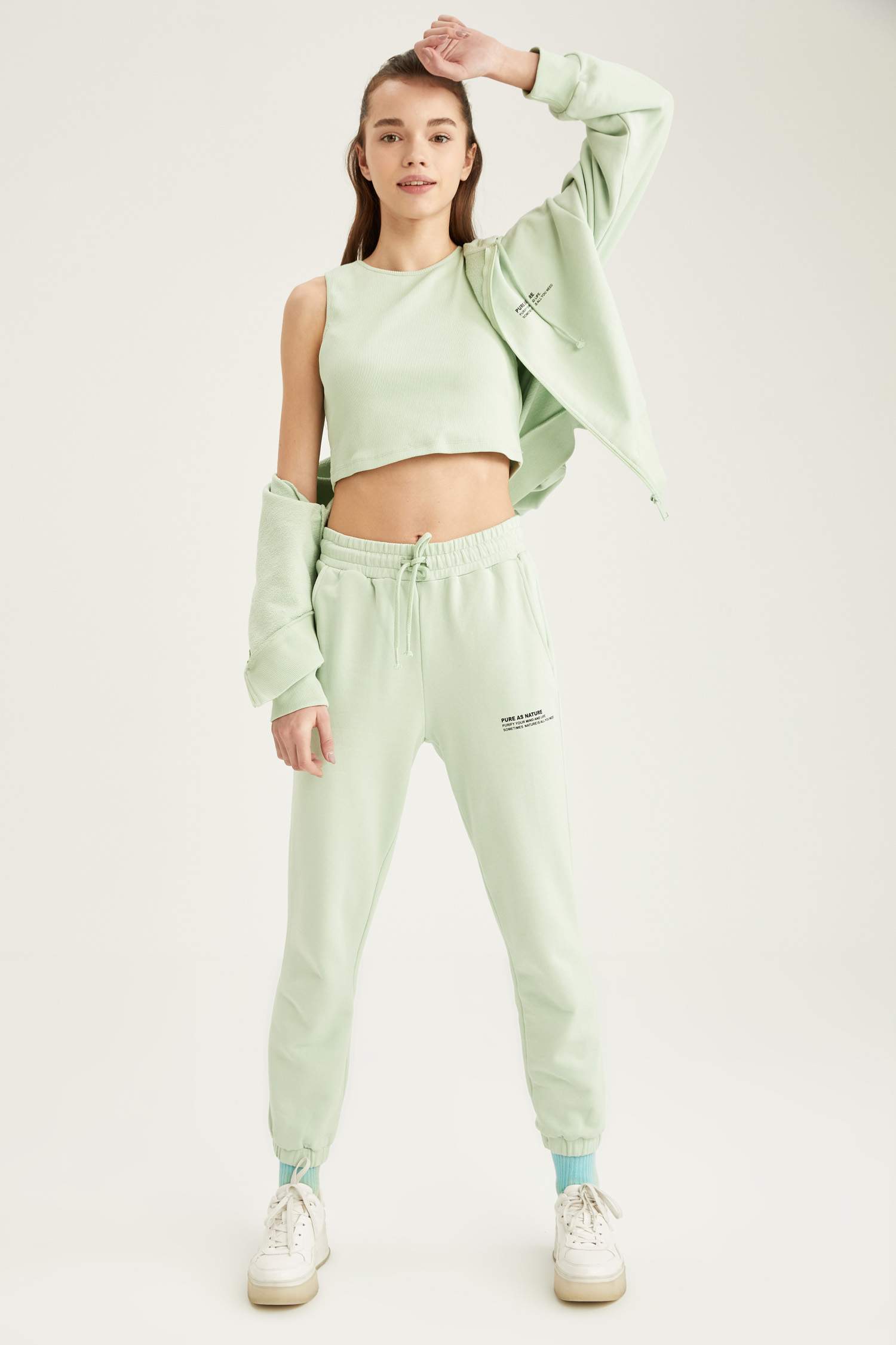 Organik Pamuklu Halter Yaka Crop Atlet