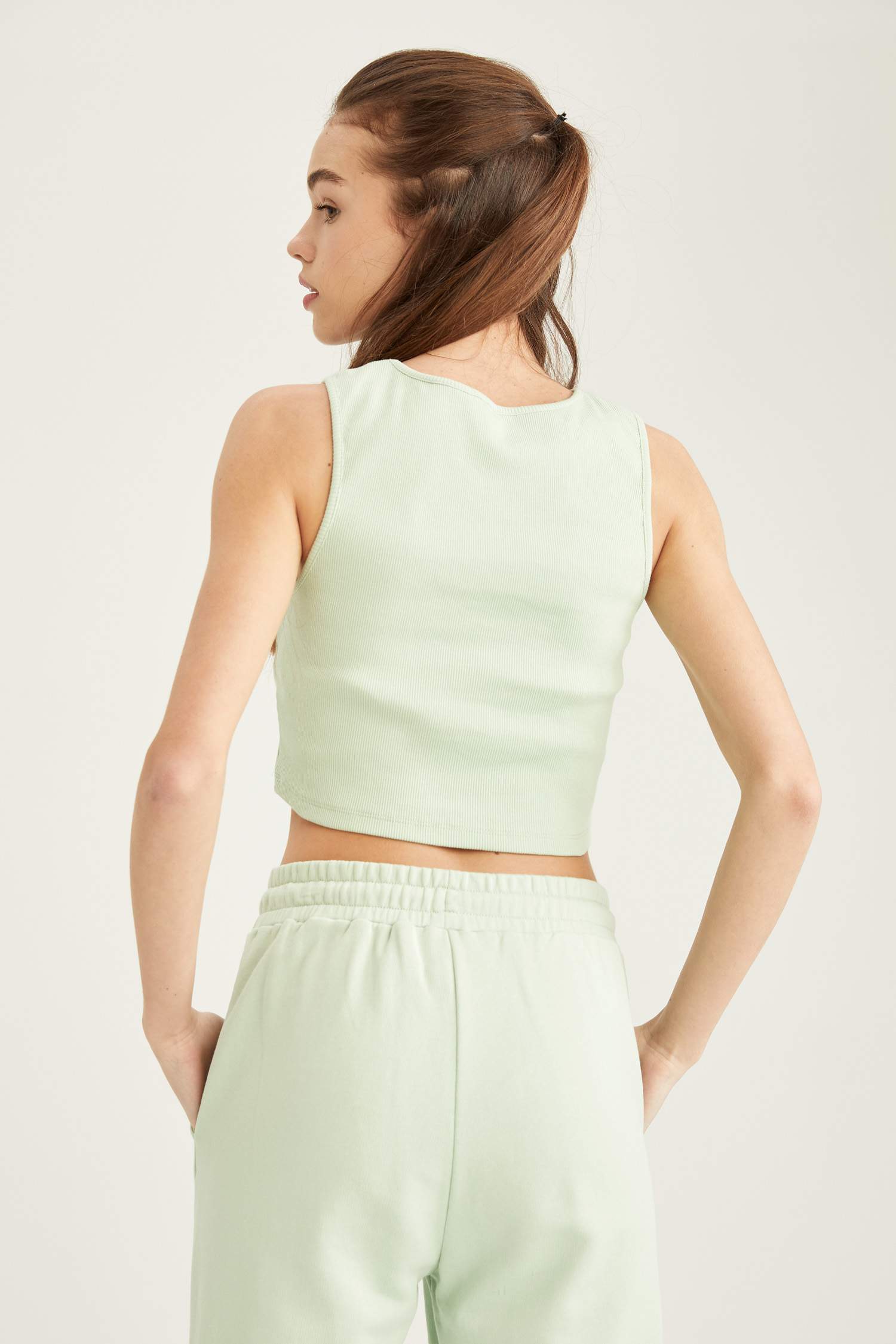 Organik Pamuklu Halter Yaka Crop Atlet