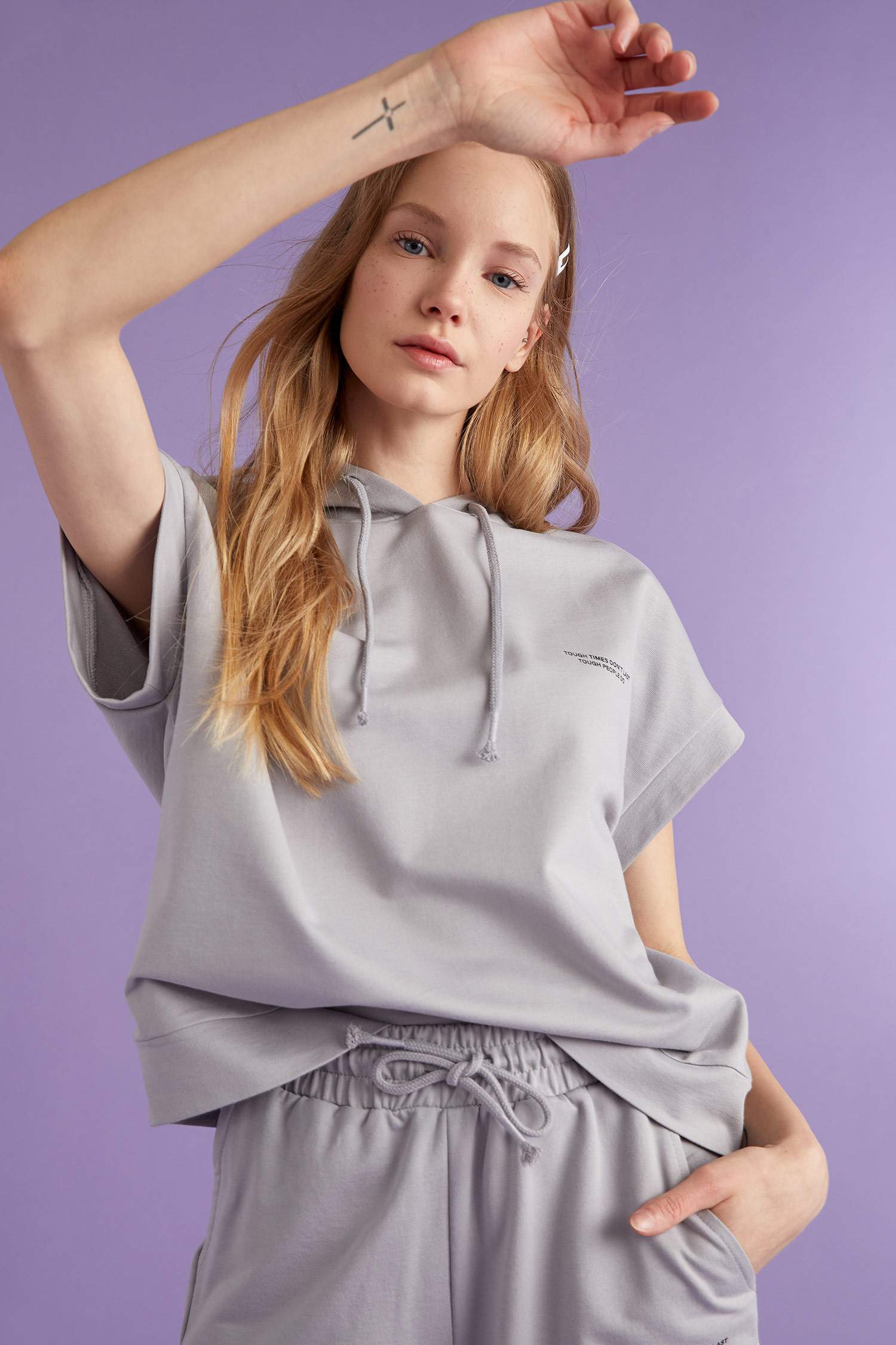 Yazı Baskılı Organik Pamuklu Relax Fit Kısa Kollu Sweatshirt