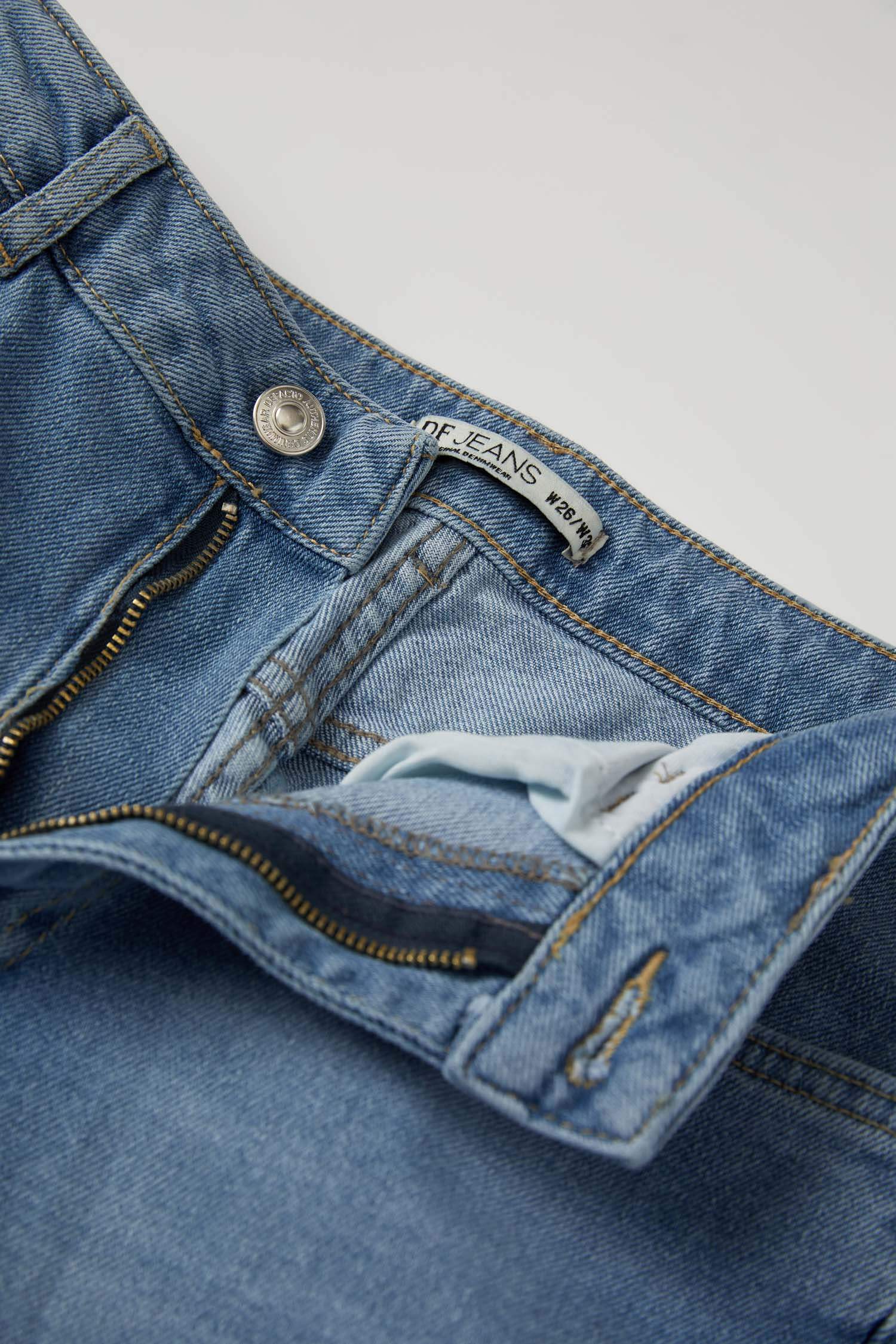 Mary Straight Fit Jean Pantolon