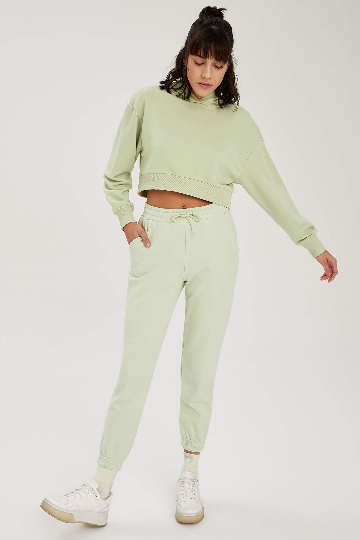 Regular Fit Kapüşonlu Uzun Kollu Sweatshirt